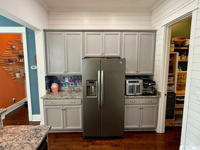 1411 Peterson St. Property Photo 9