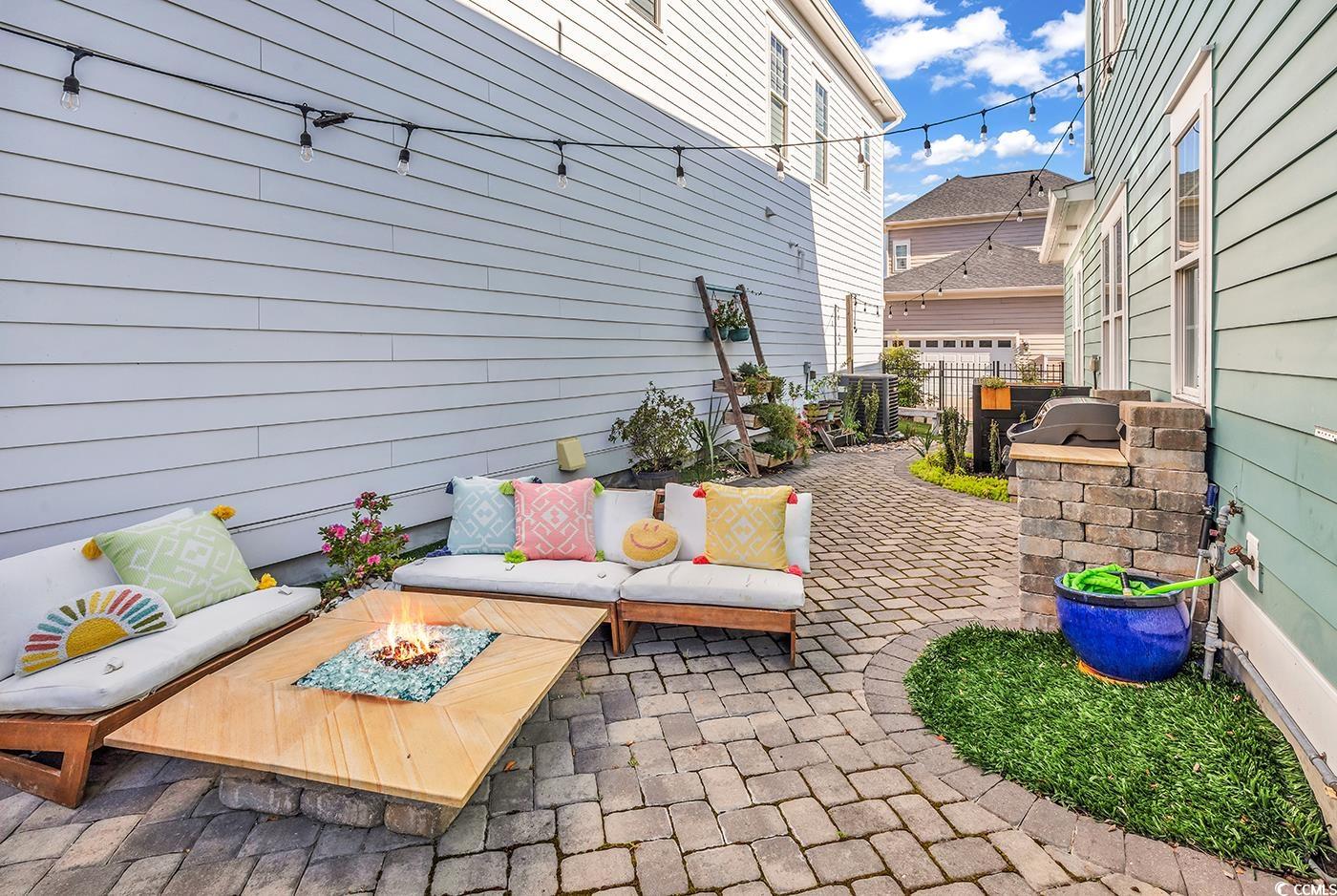 1411 Peterson St. Property Photo 30