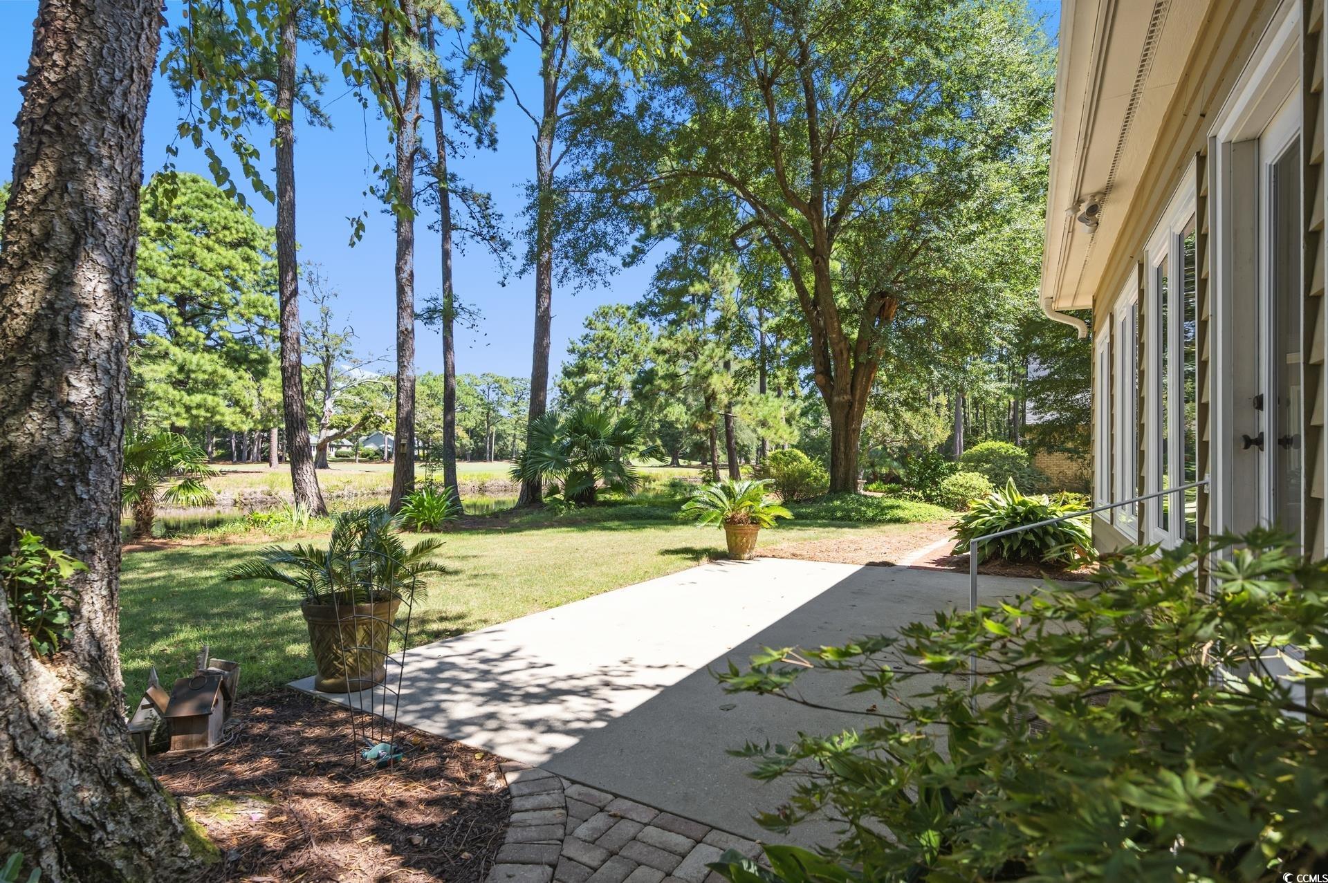 695 Country Club Dr. Property Photo 31