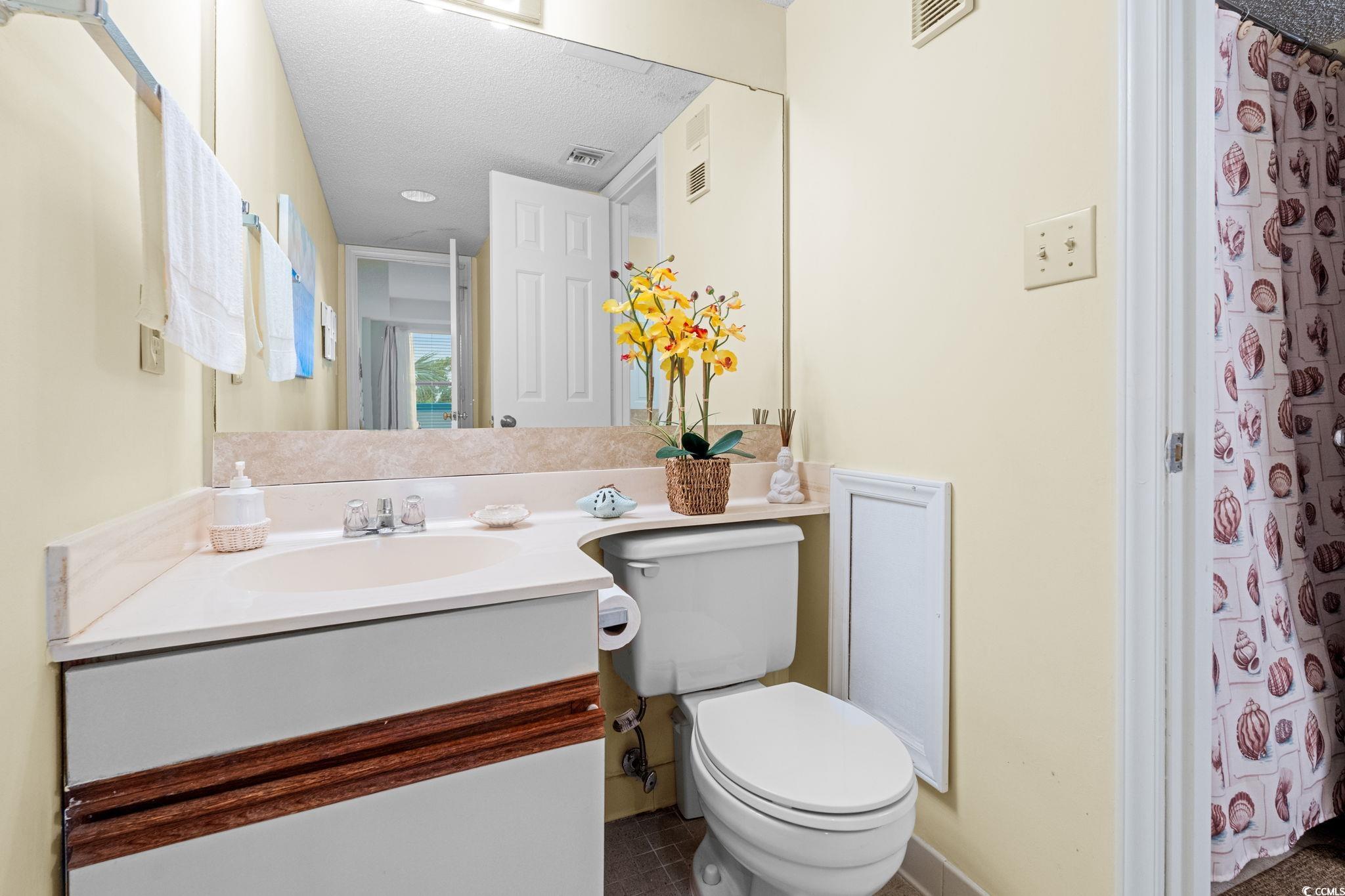 5511 Ocean Blvd. N Property Photo 18