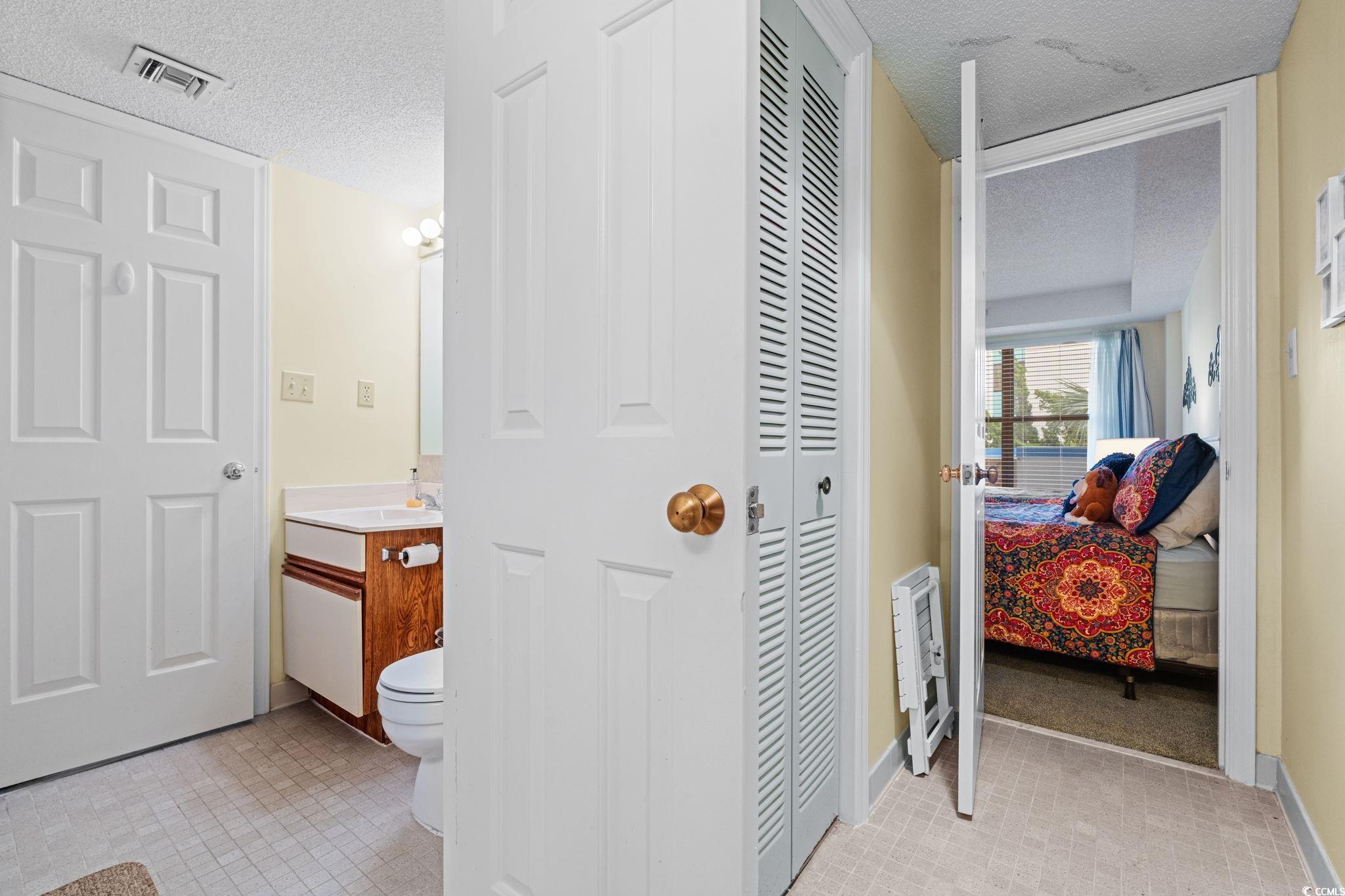 5511 Ocean Blvd. N Property Photo 20