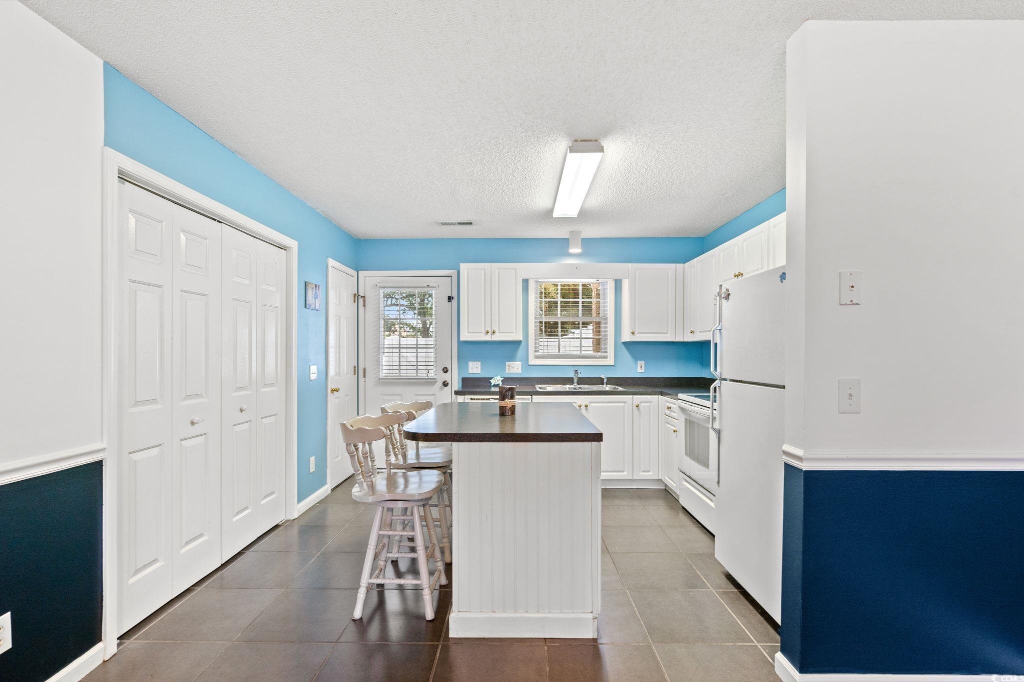 606 S 7th Ave. Property Photo 9