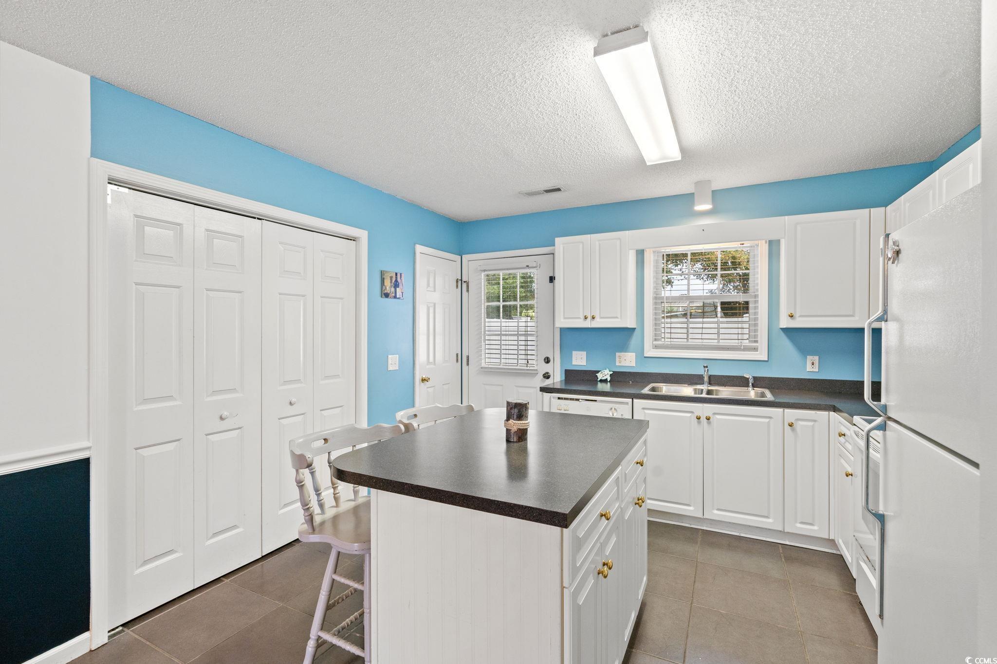 606 S 7th Ave. Property Photo 11