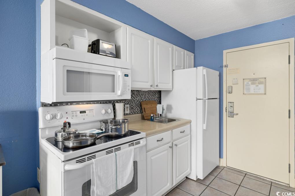 1207 S Ocean Blvd. S Property Photo 8