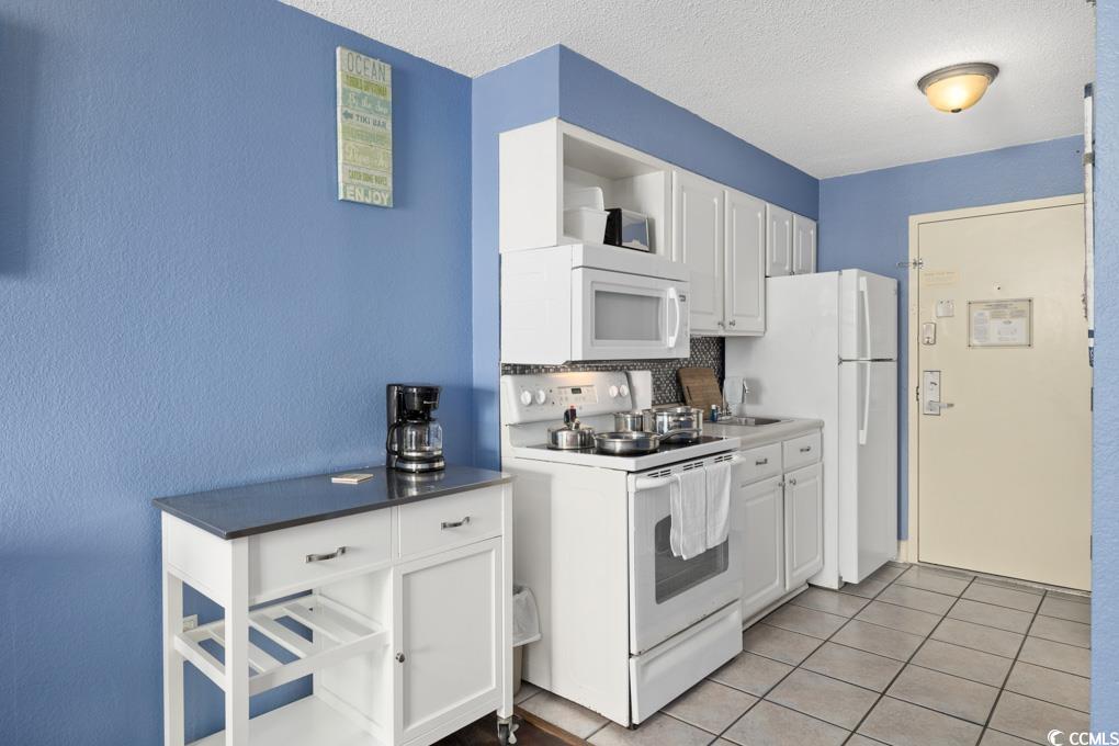 1207 S Ocean Blvd. S Property Photo 9