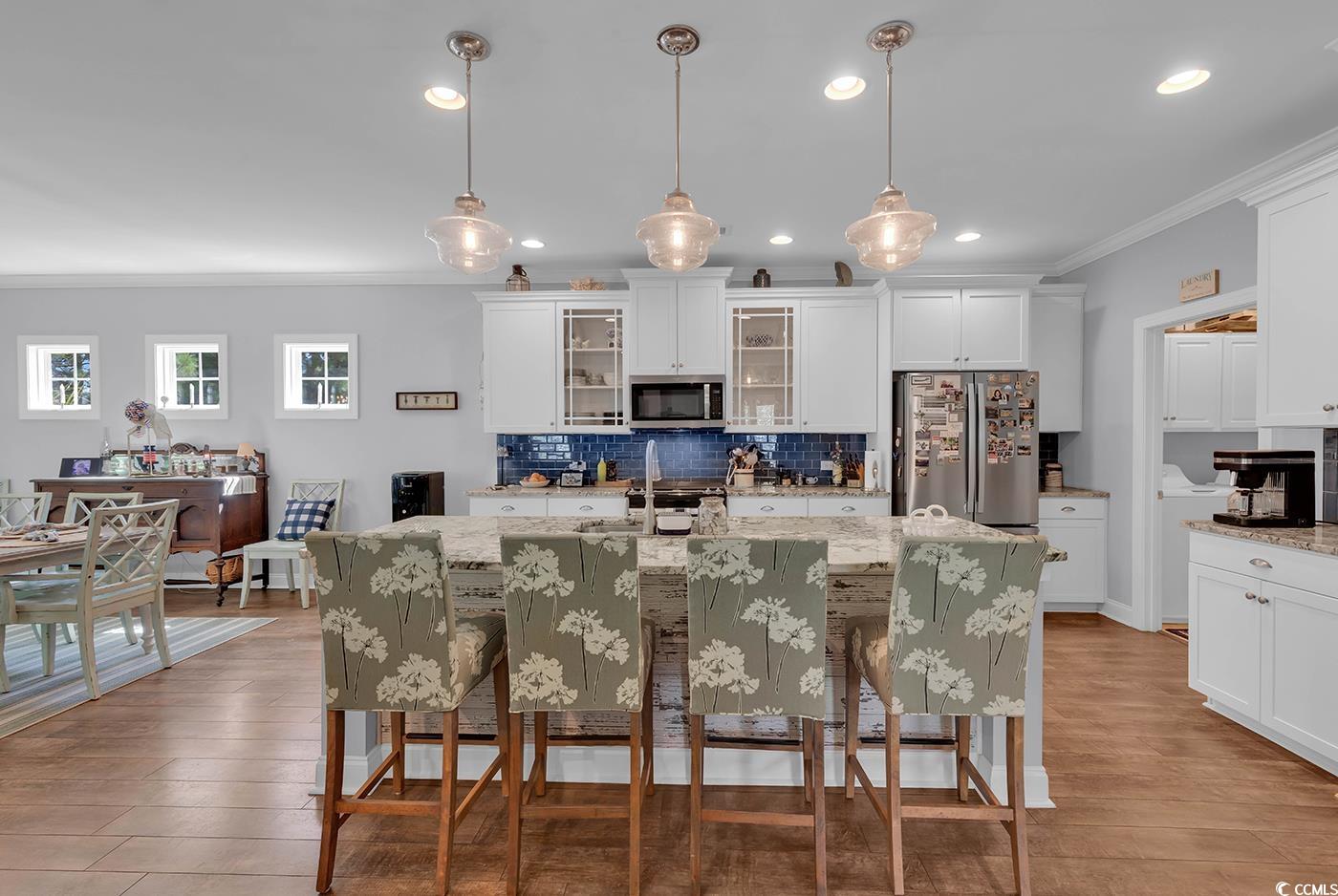 165 Splendor Circle Property Photo 4