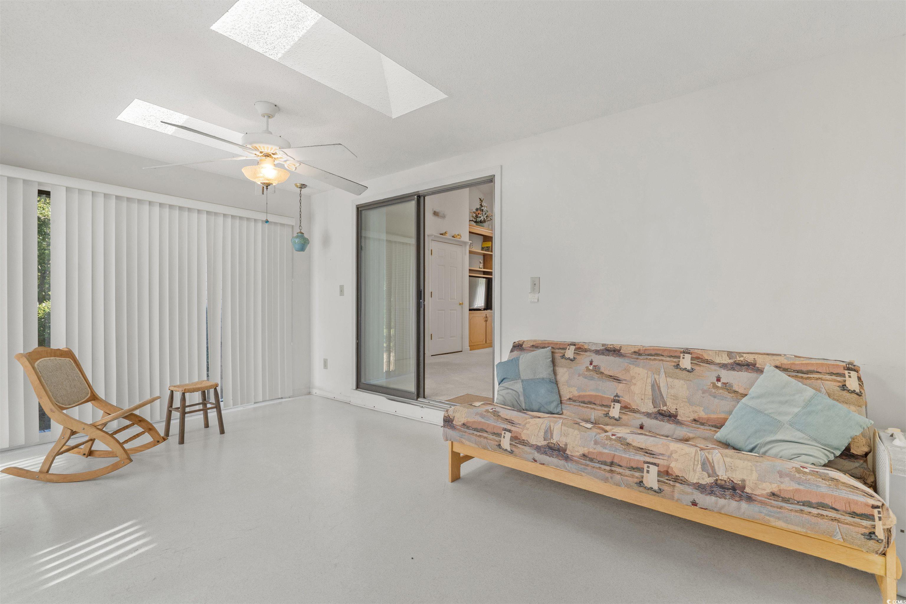 2142 Marion Circle Property Photo 11