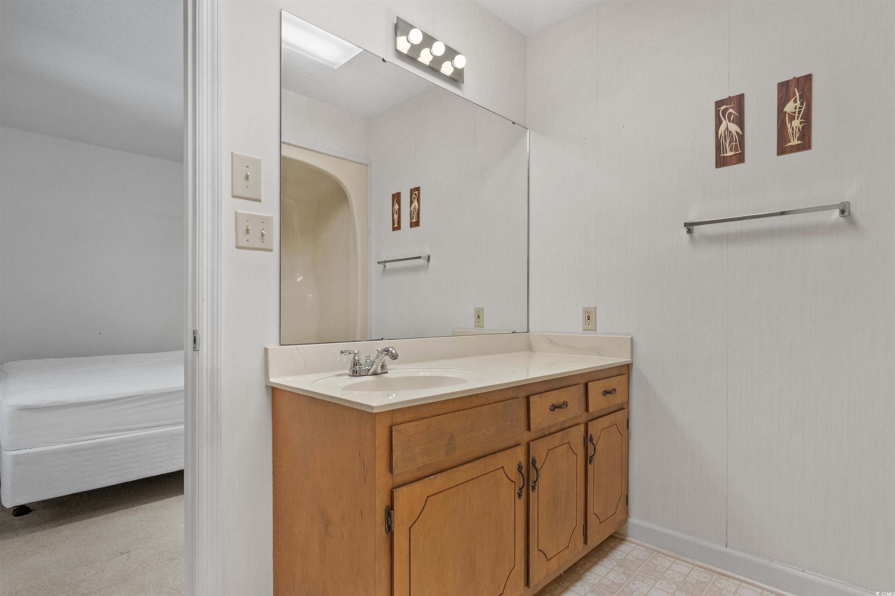 2142 Marion Circle Property Photo 17