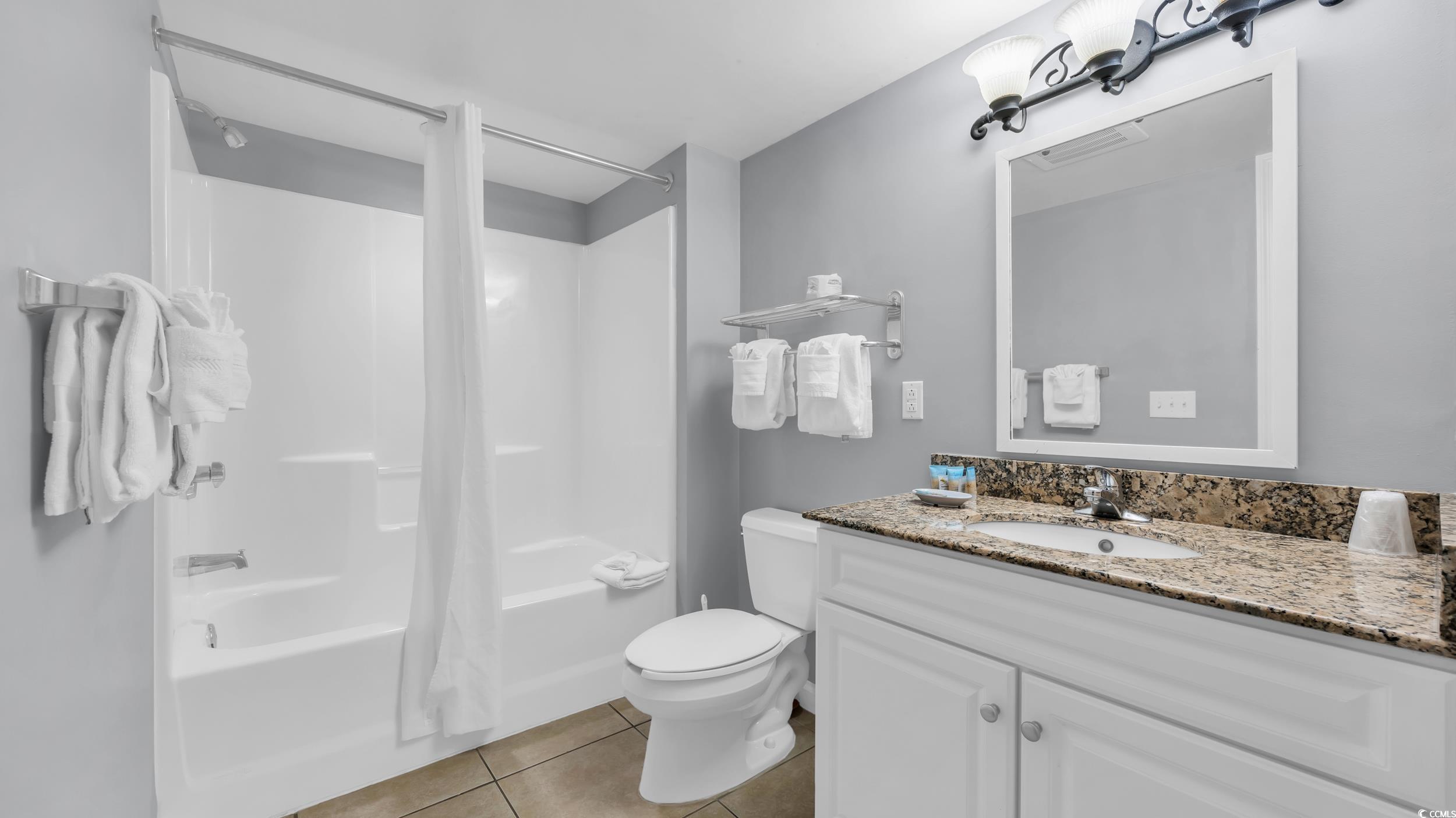 1819 N Ocean Blvd. Property Photo 9