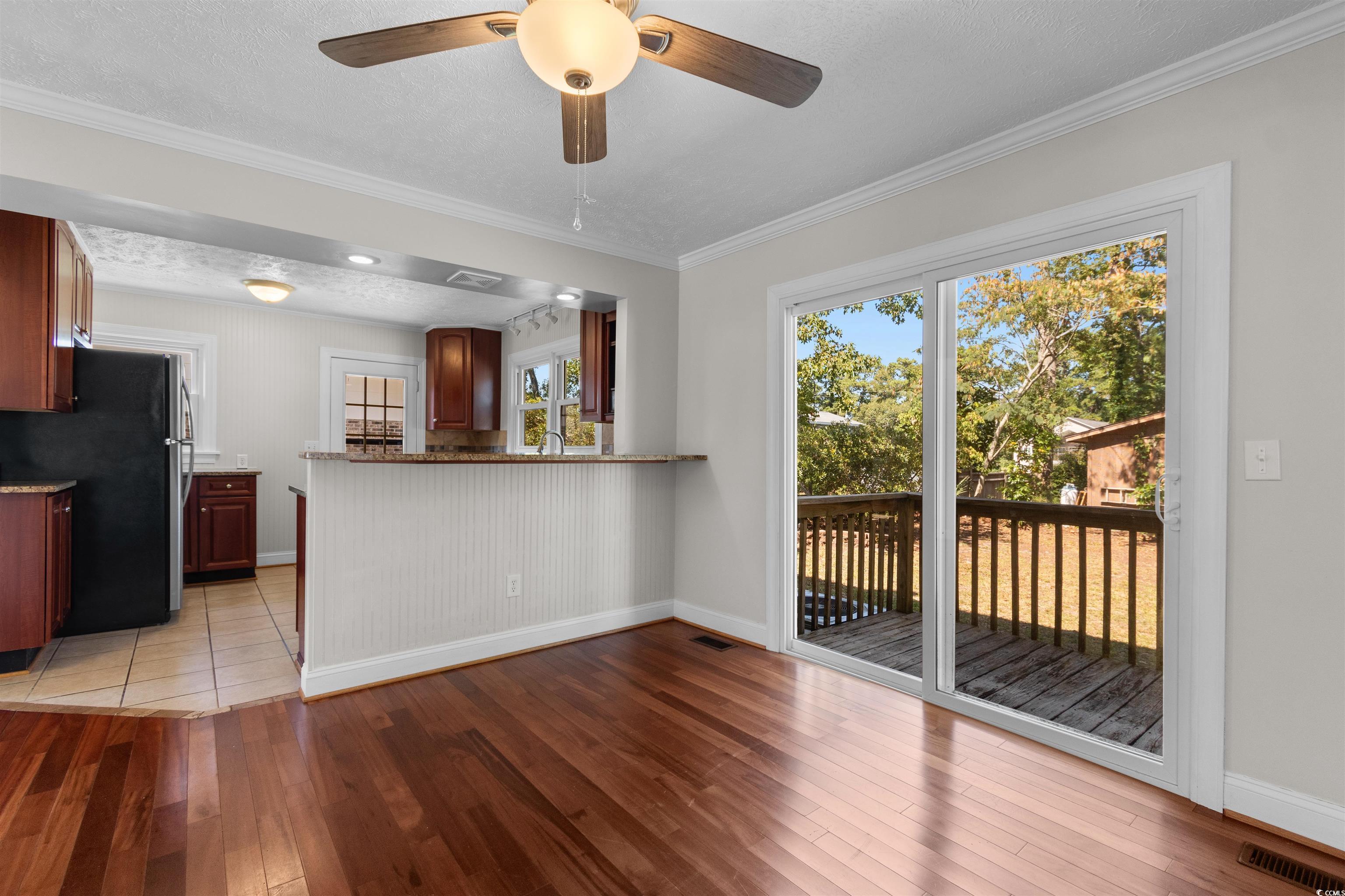 1616 26th Ave N Property Photo 6