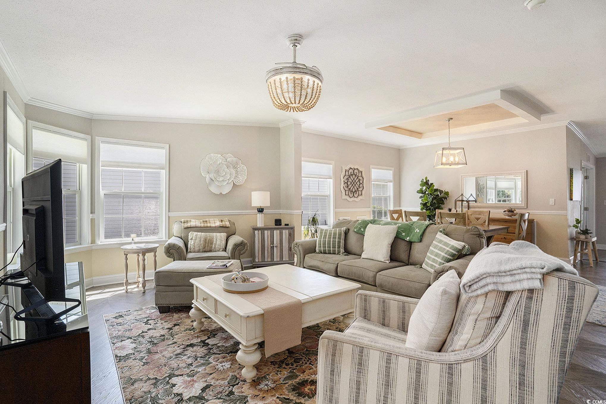 203 Lakeside Crossing Dr. Property Photo 6