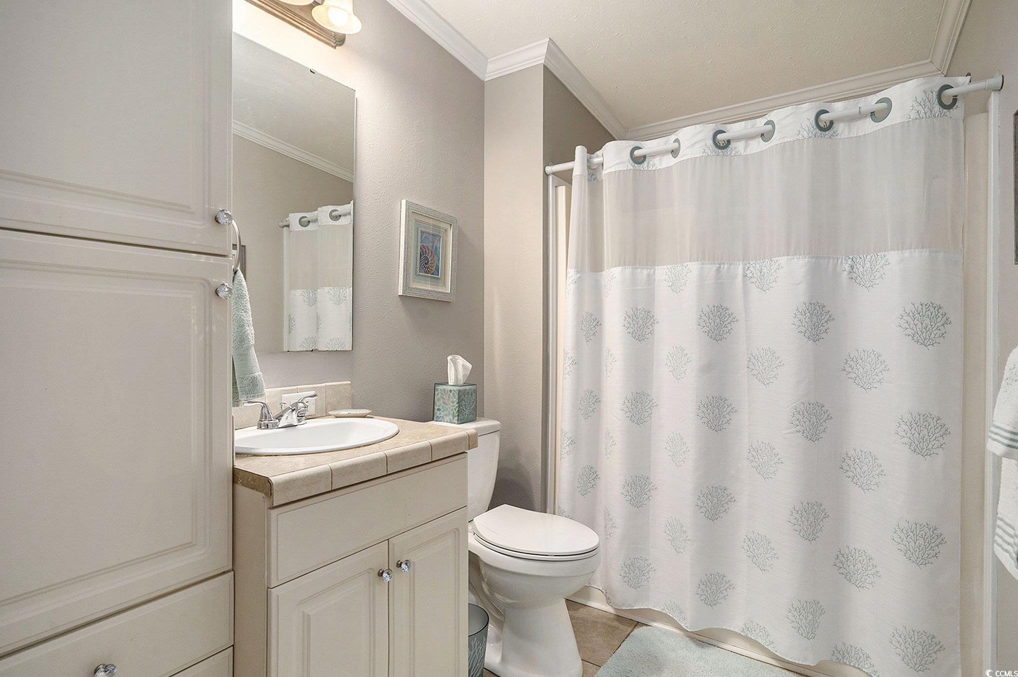 203 Lakeside Crossing Dr. Property Photo 12