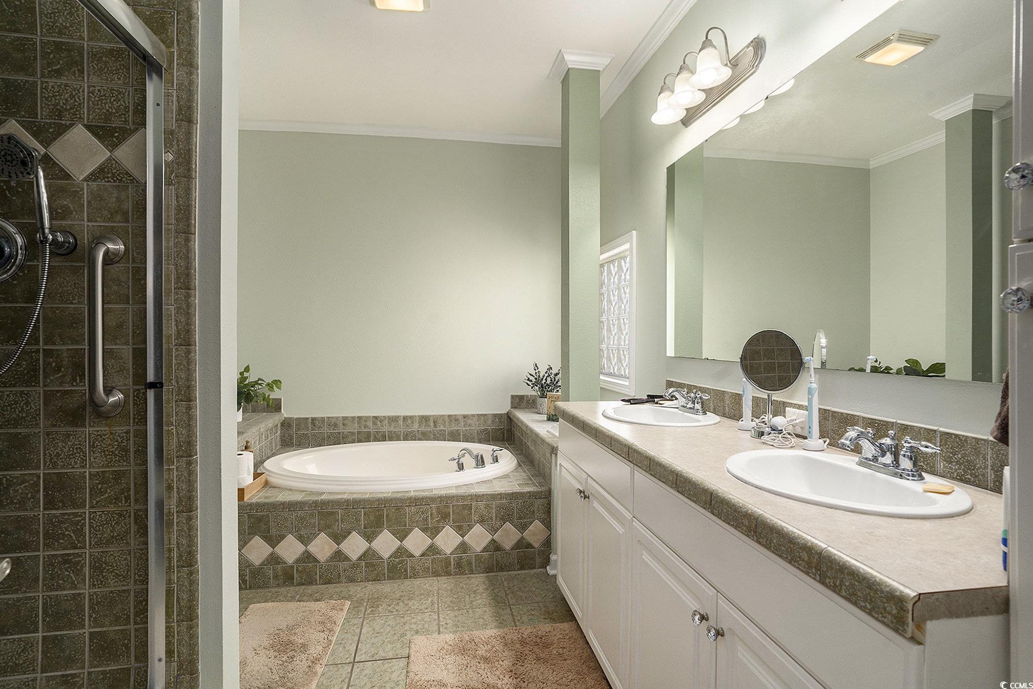 203 Lakeside Crossing Dr. Property Photo 15