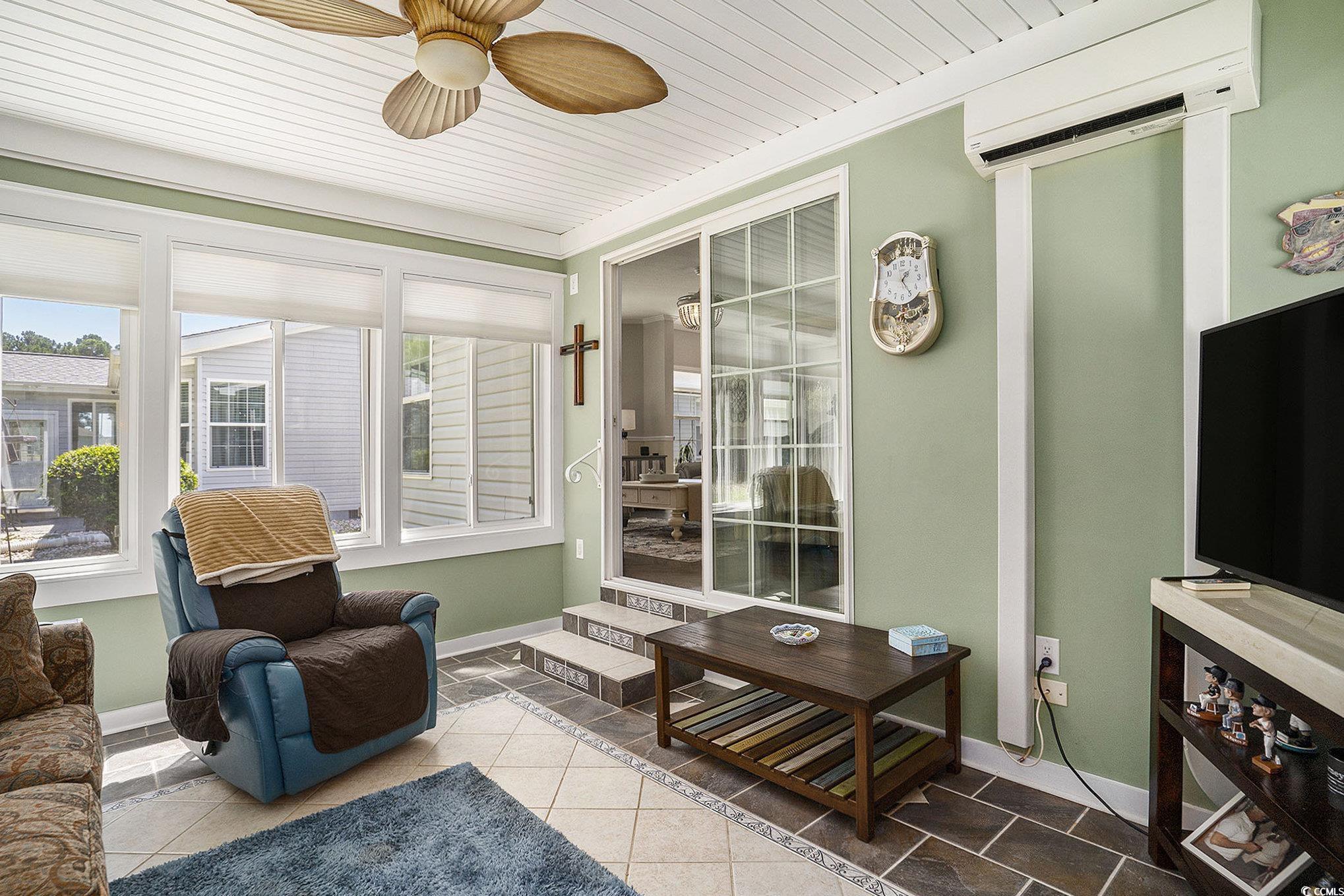 203 Lakeside Crossing Dr. Property Photo 19