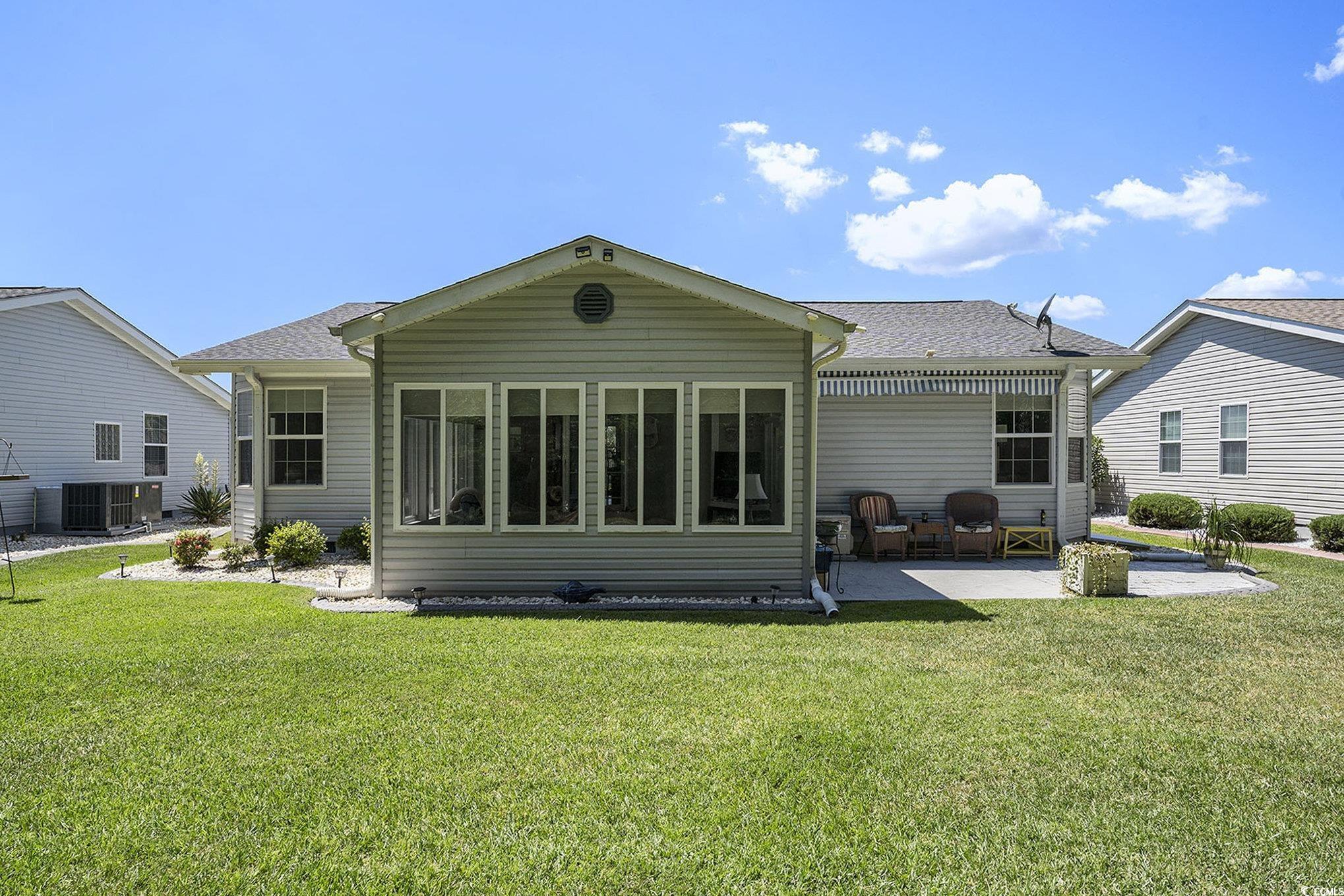 203 Lakeside Crossing Dr. Property Photo 21