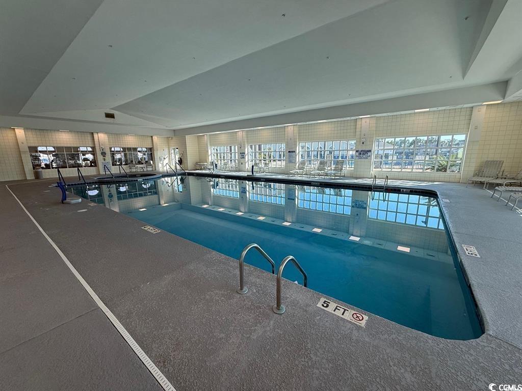 203 Lakeside Crossing Dr. Property Photo 28