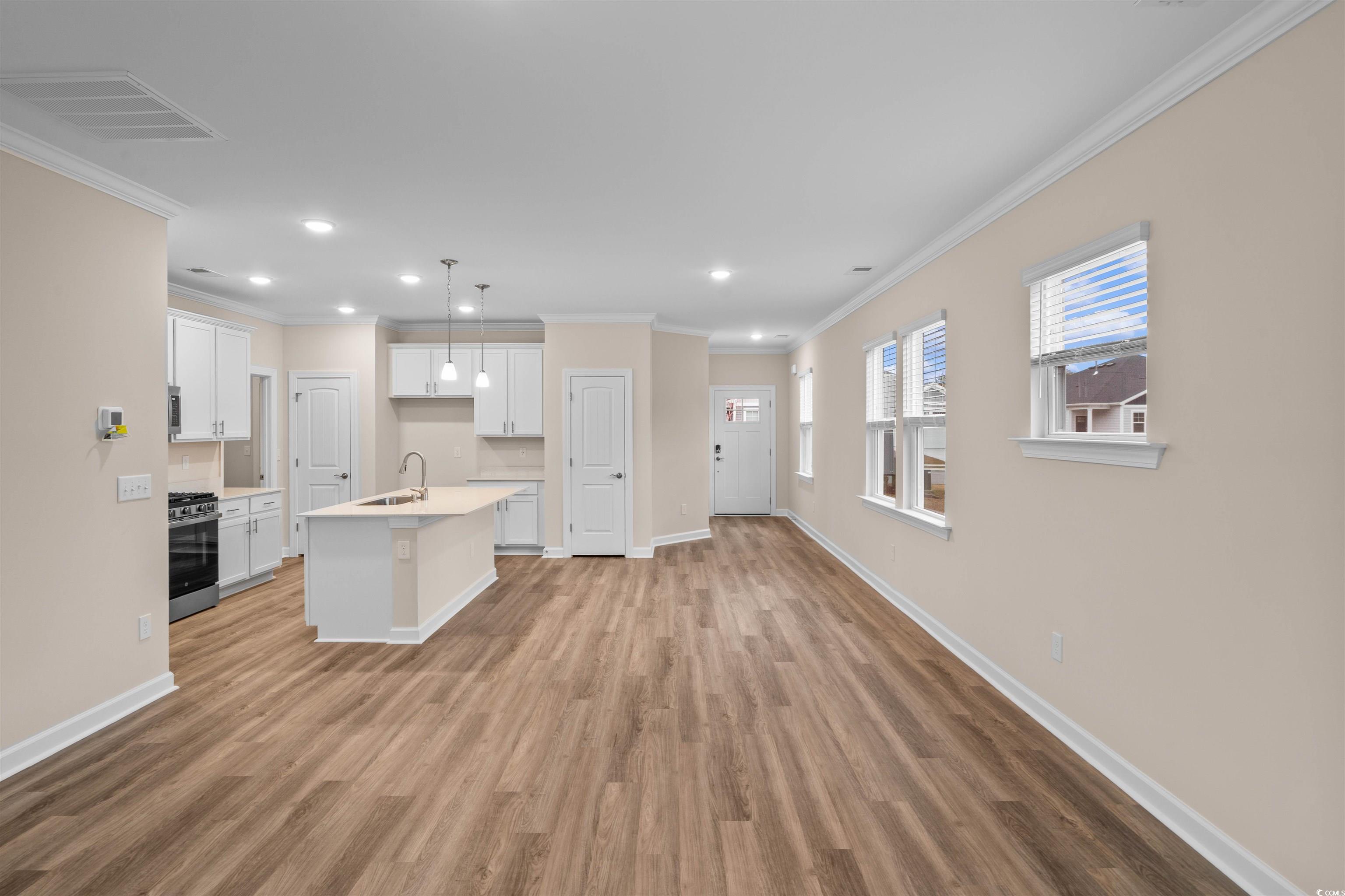 1008 Menorca Ct. Property Photo 7