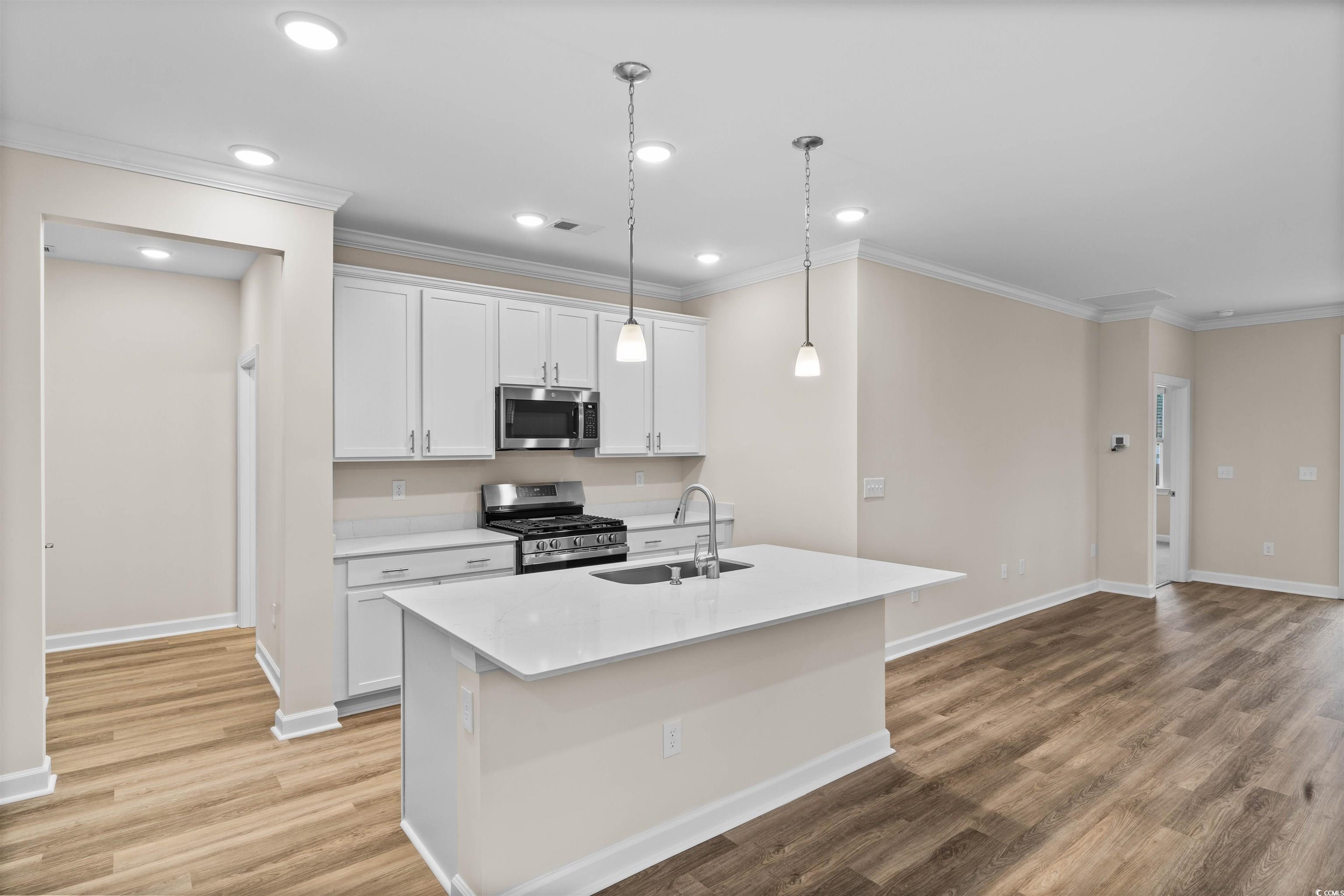 1004 Menorca Ct. Property Photo 3