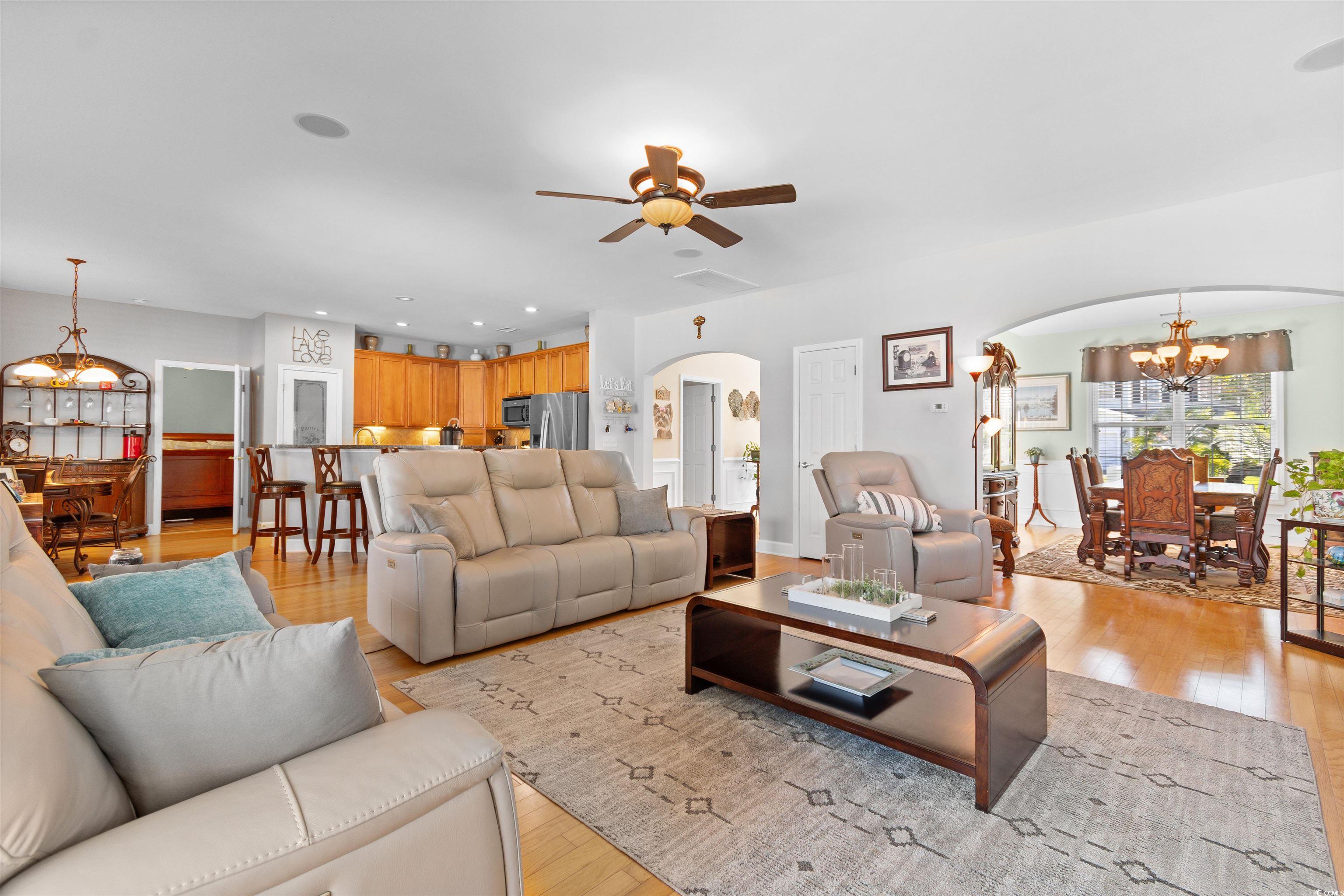 519 Heritage Point Dr. Property Photo 4