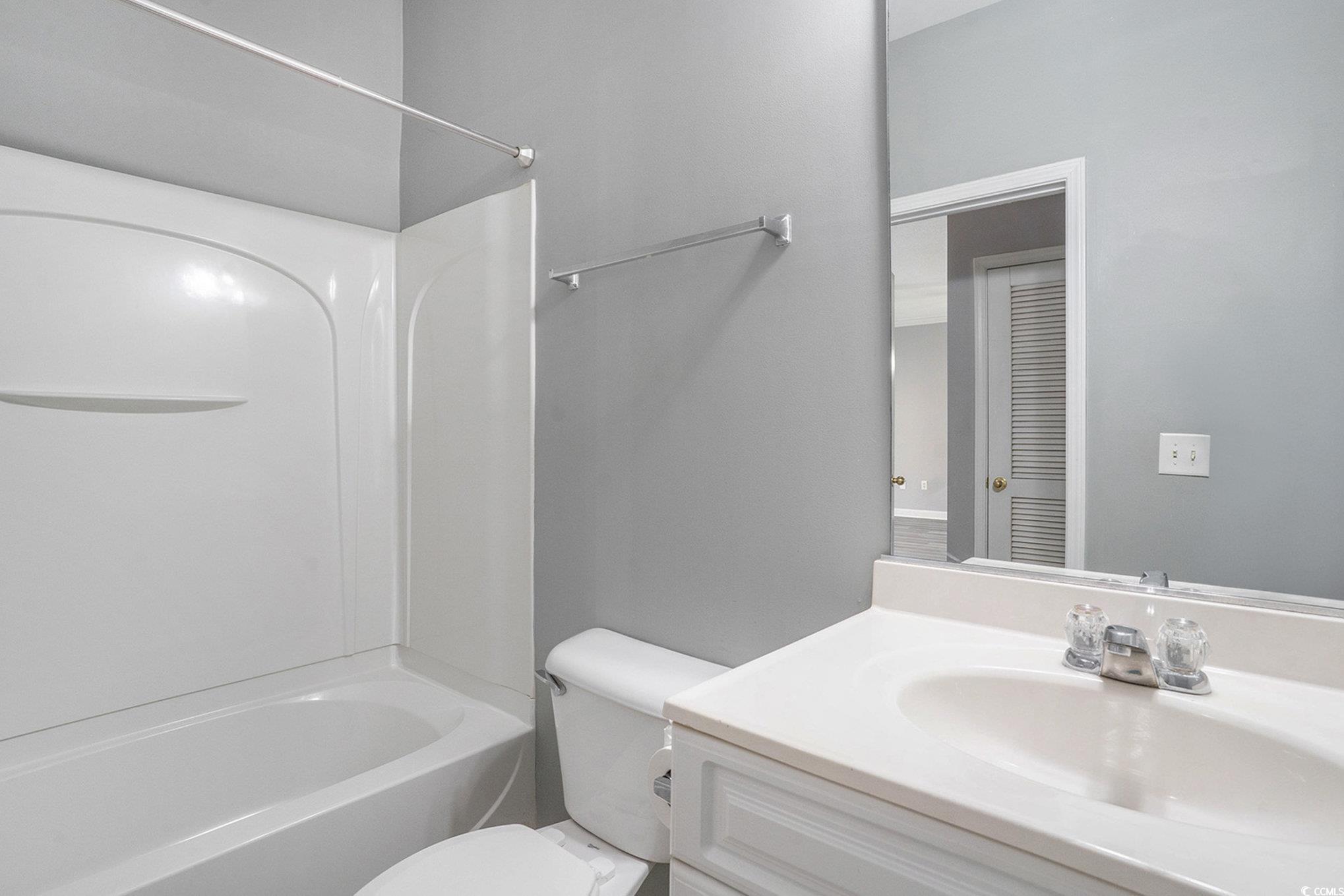 302 Kiskadee Loop Property Photo 16