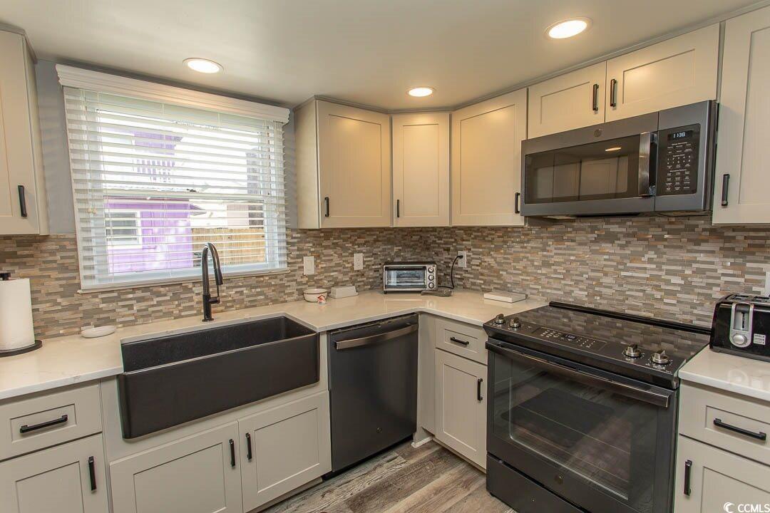 506 B Rosemary Ln. Property Photo 18