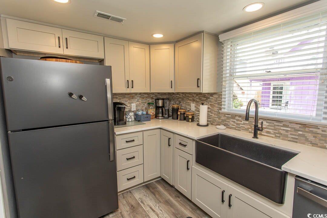 506 B Rosemary Ln. Property Photo 19