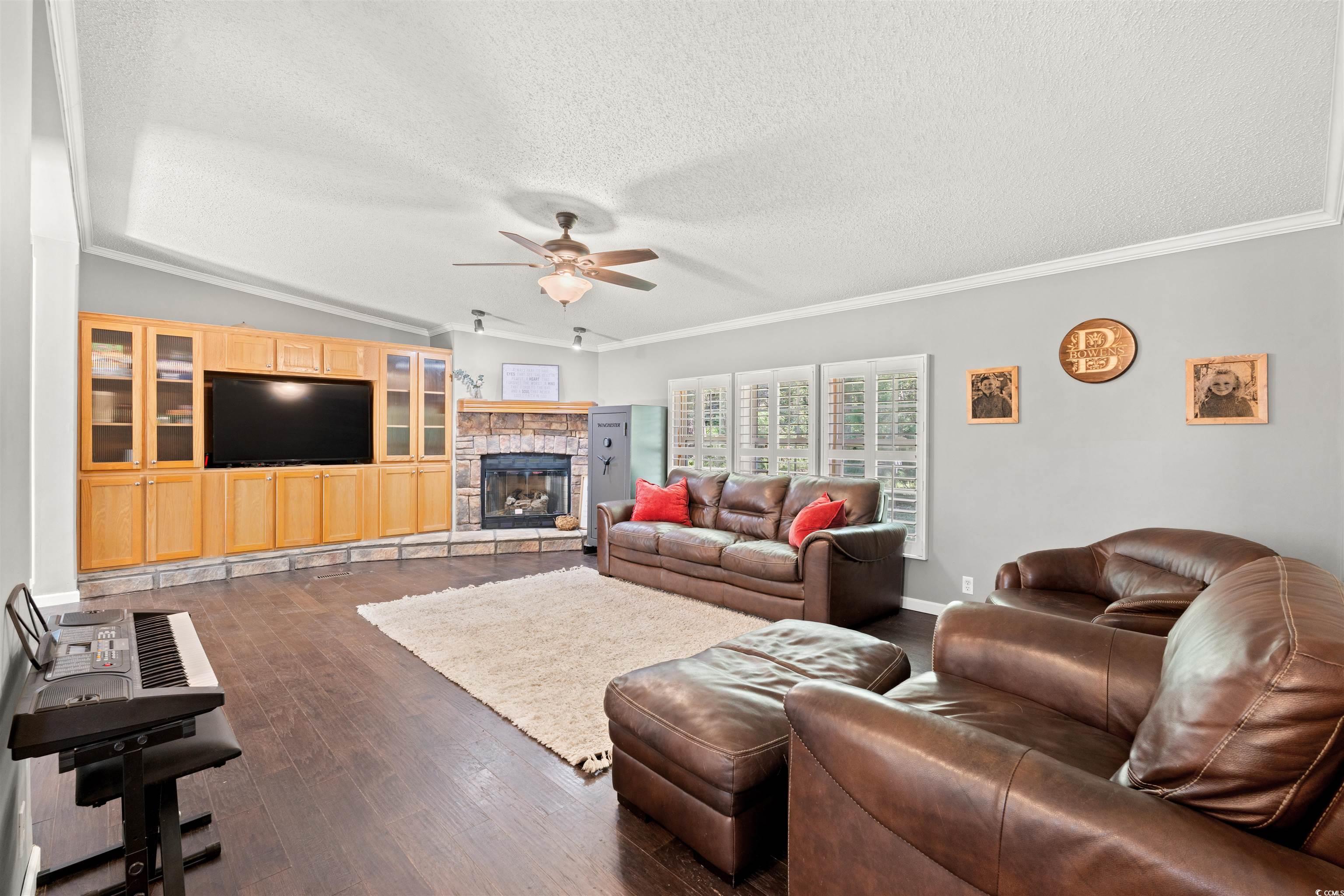 183 Sing Ave. Property Photo 3