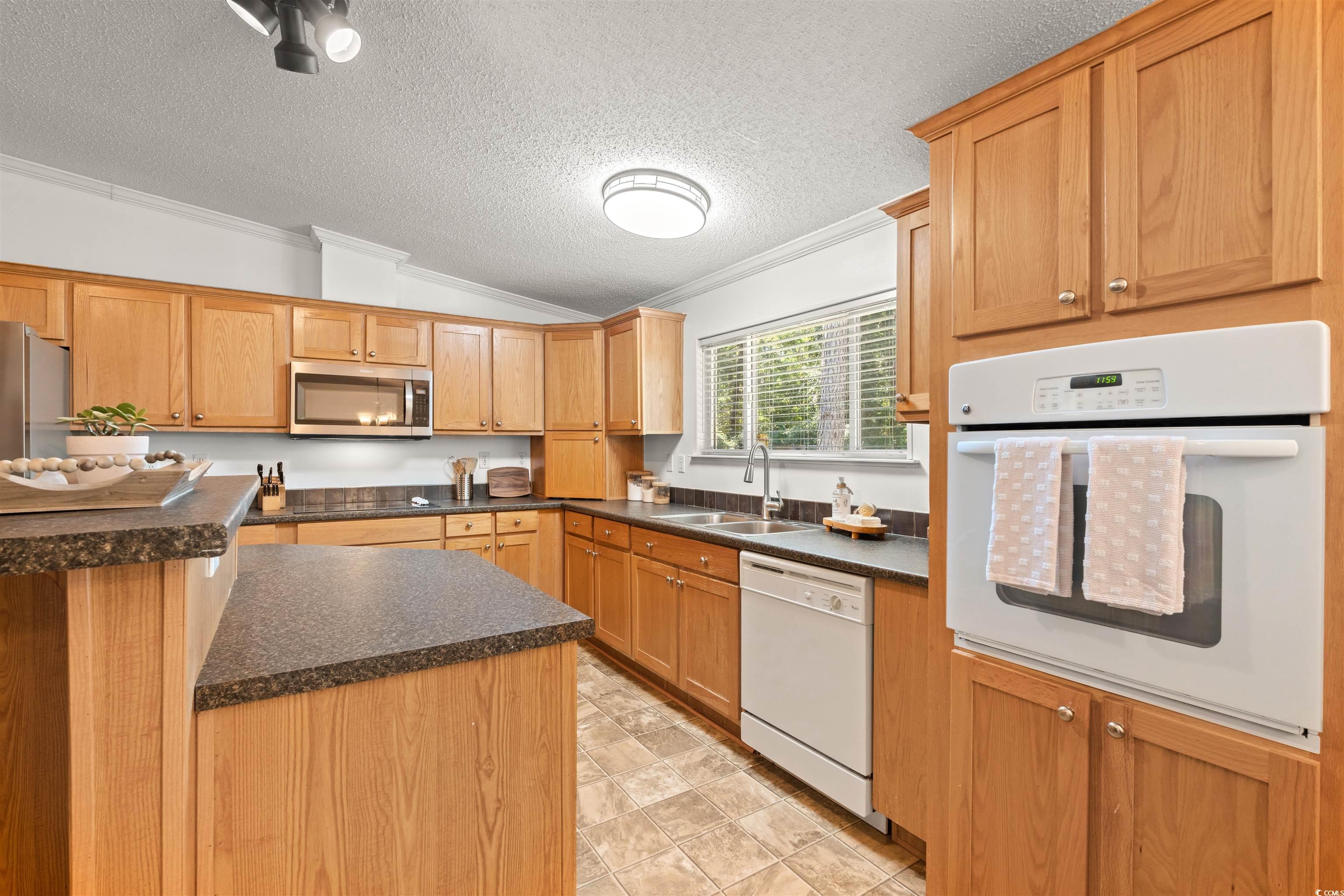 183 Sing Ave. Property Photo 9