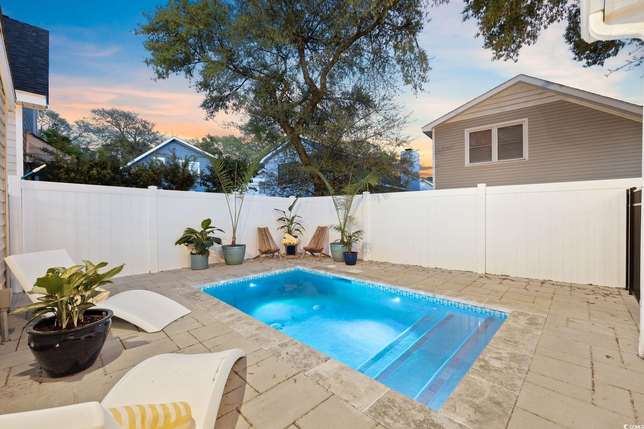 104 Ash St. Property Photo 33