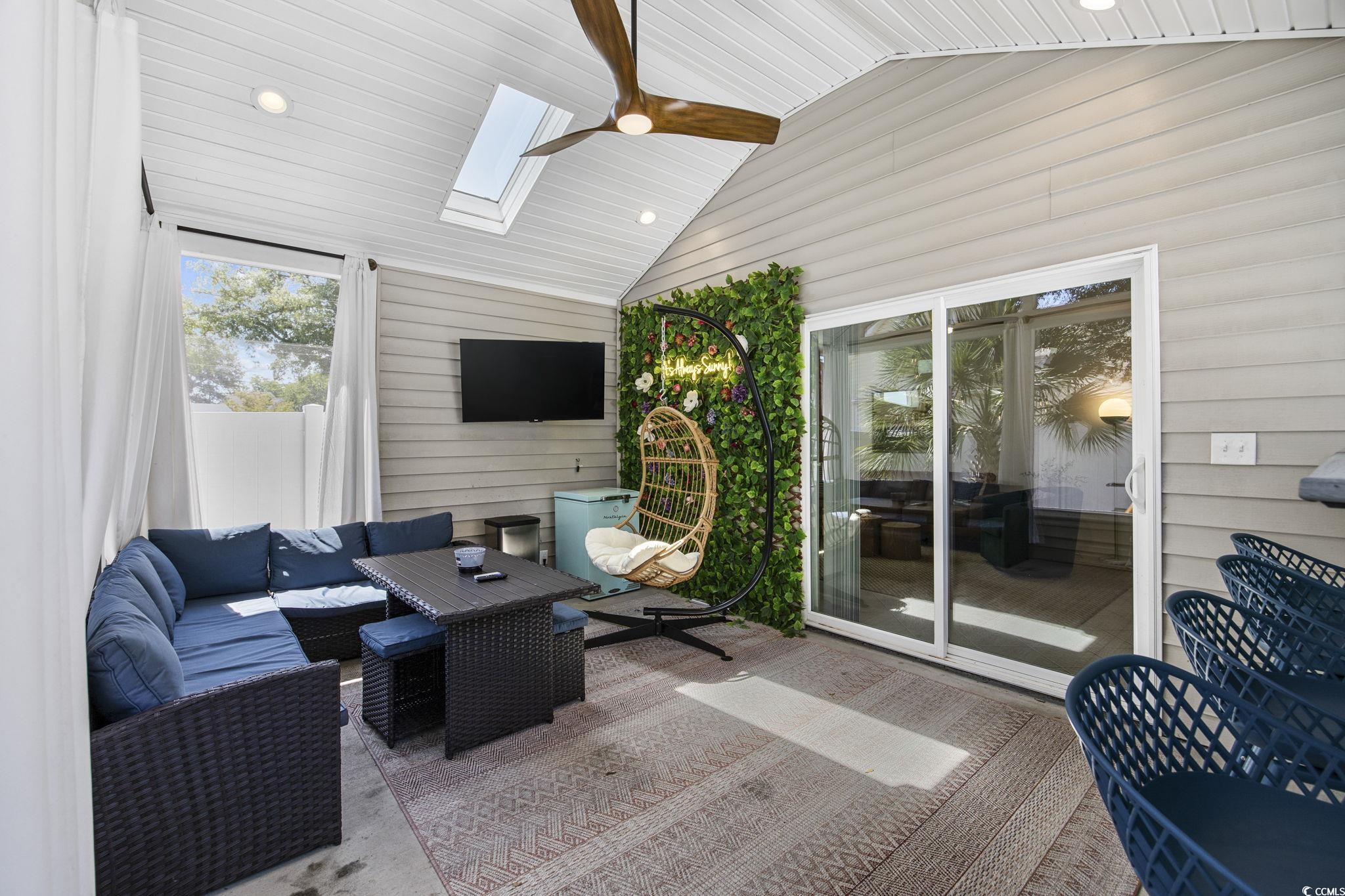 104 Ash St. Property Photo 34