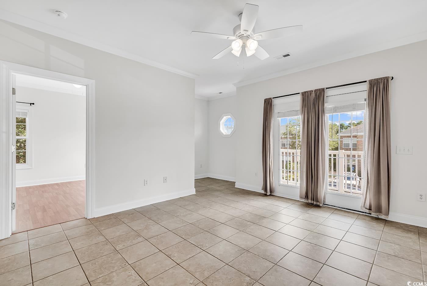 2061 Silvercrest Dr. Property Photo 5