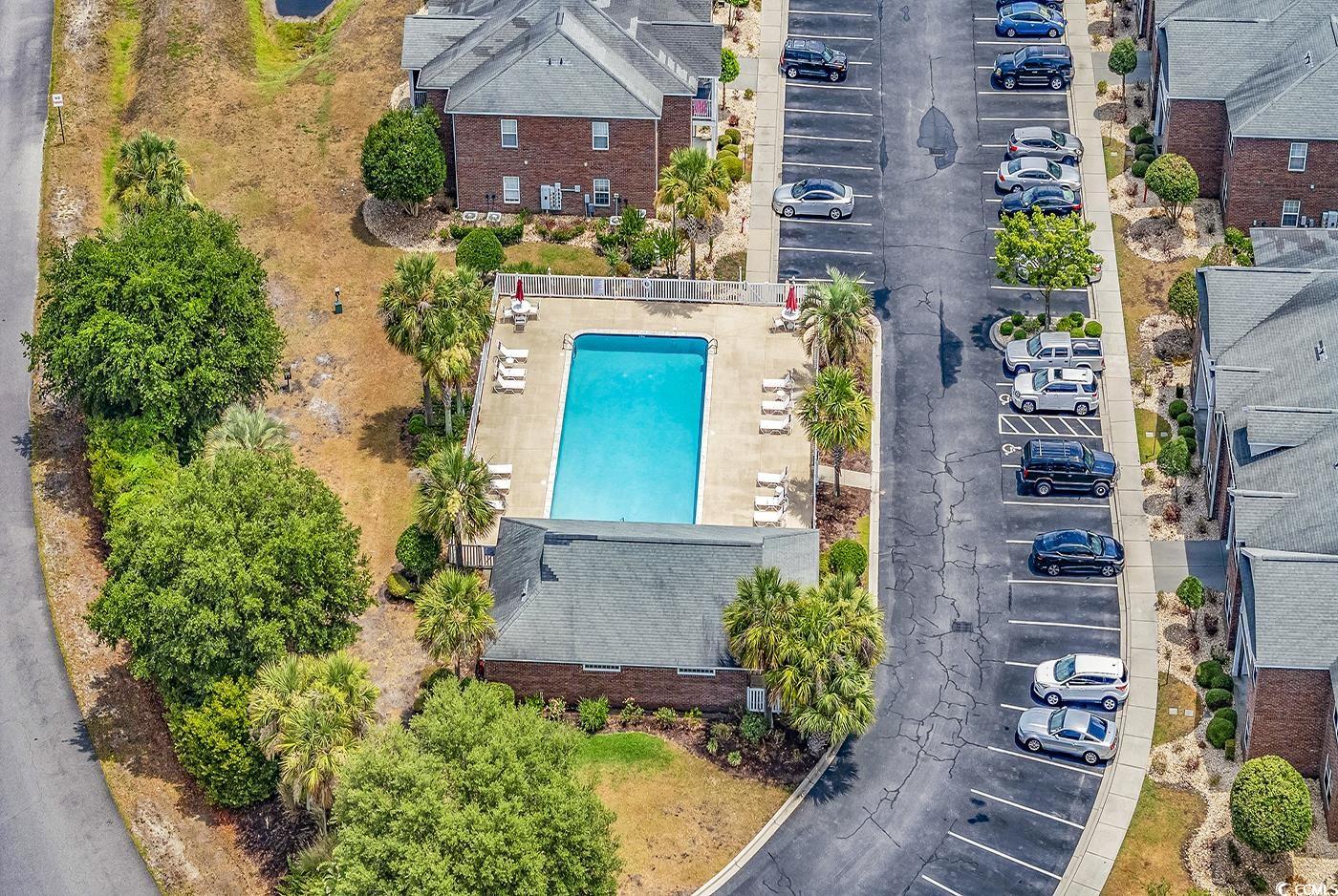 2061 Silvercrest Dr. Property Photo 32