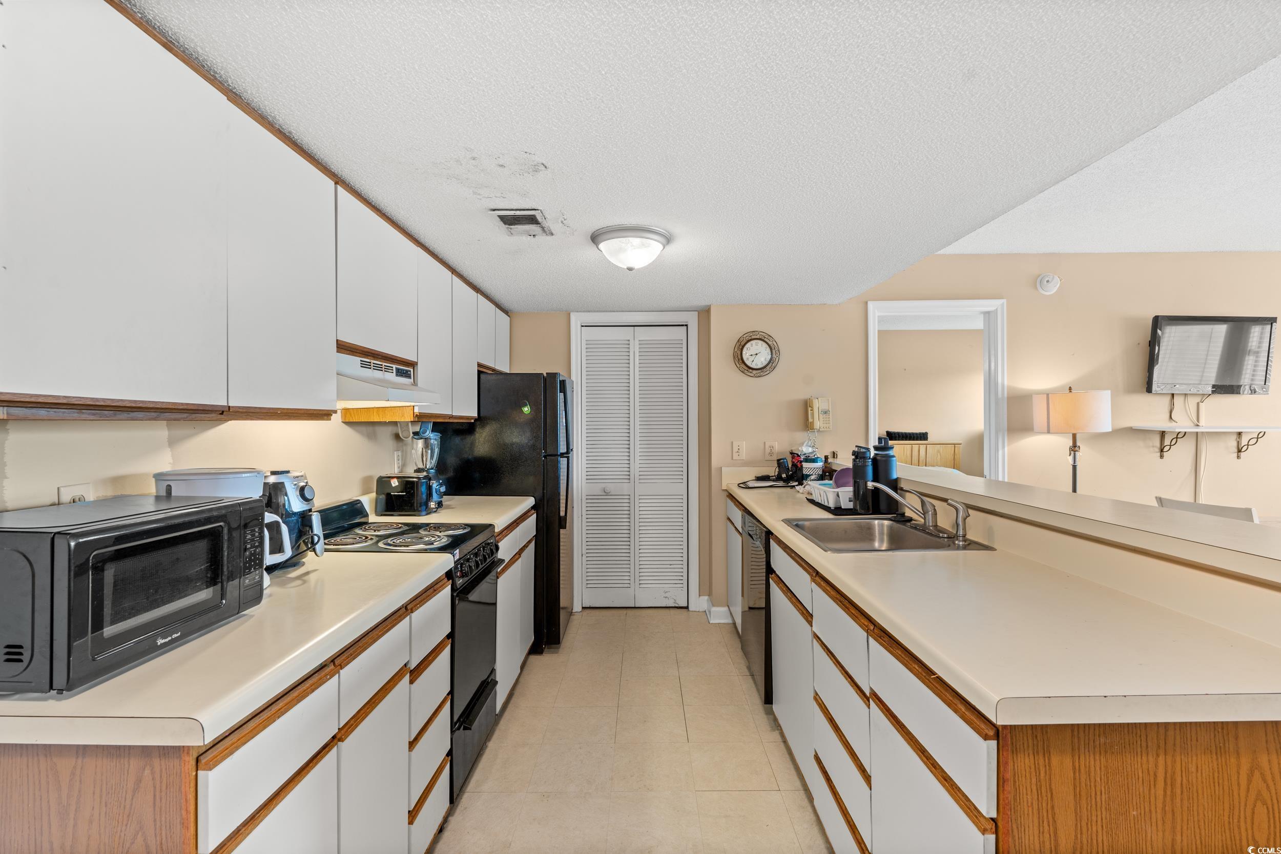 5905 S Kings Hwy. Property Photo 7