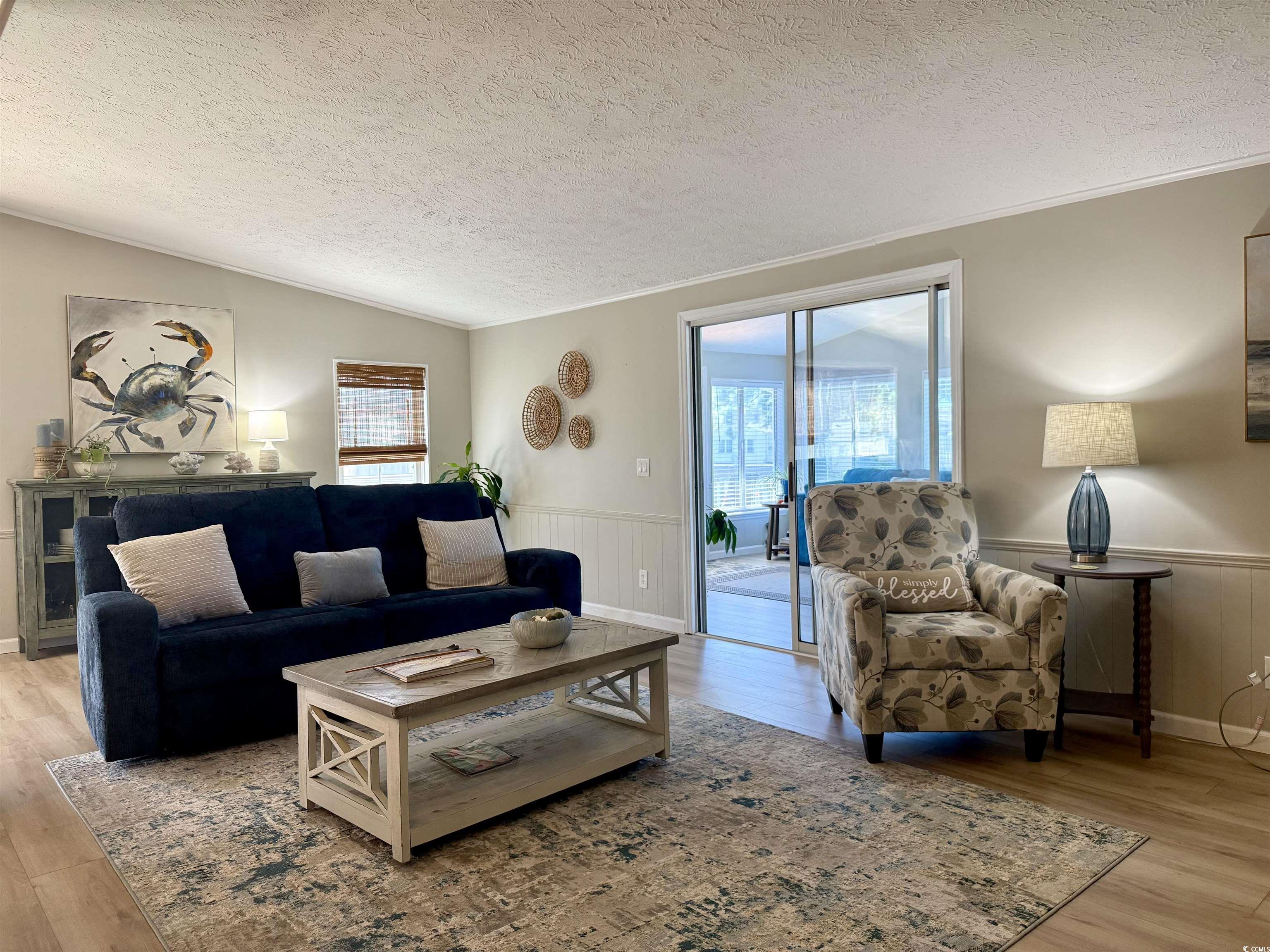 405 Twin Lakes Ct. Property Photo 7