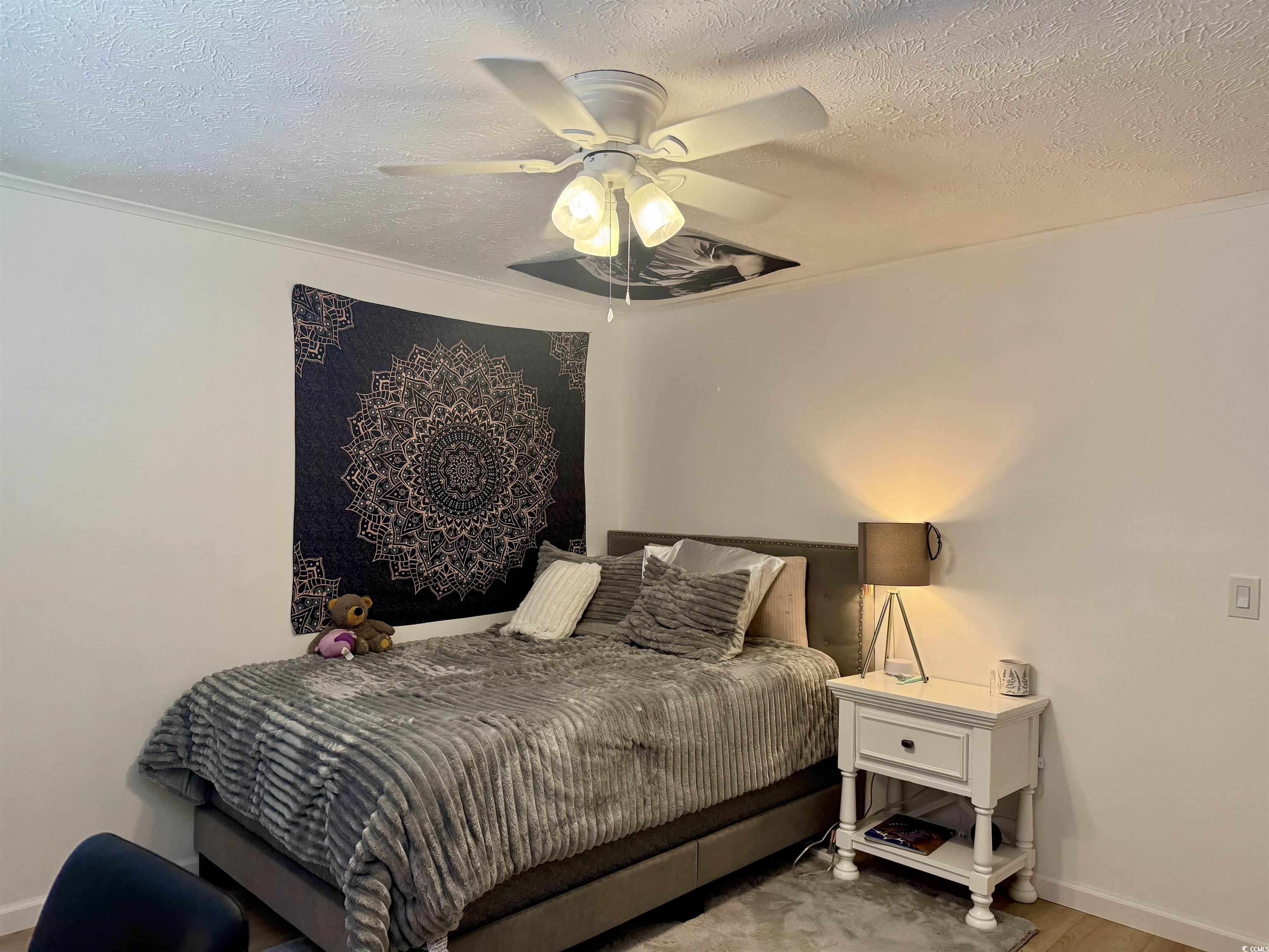 405 Twin Lakes Ct. Property Photo 20