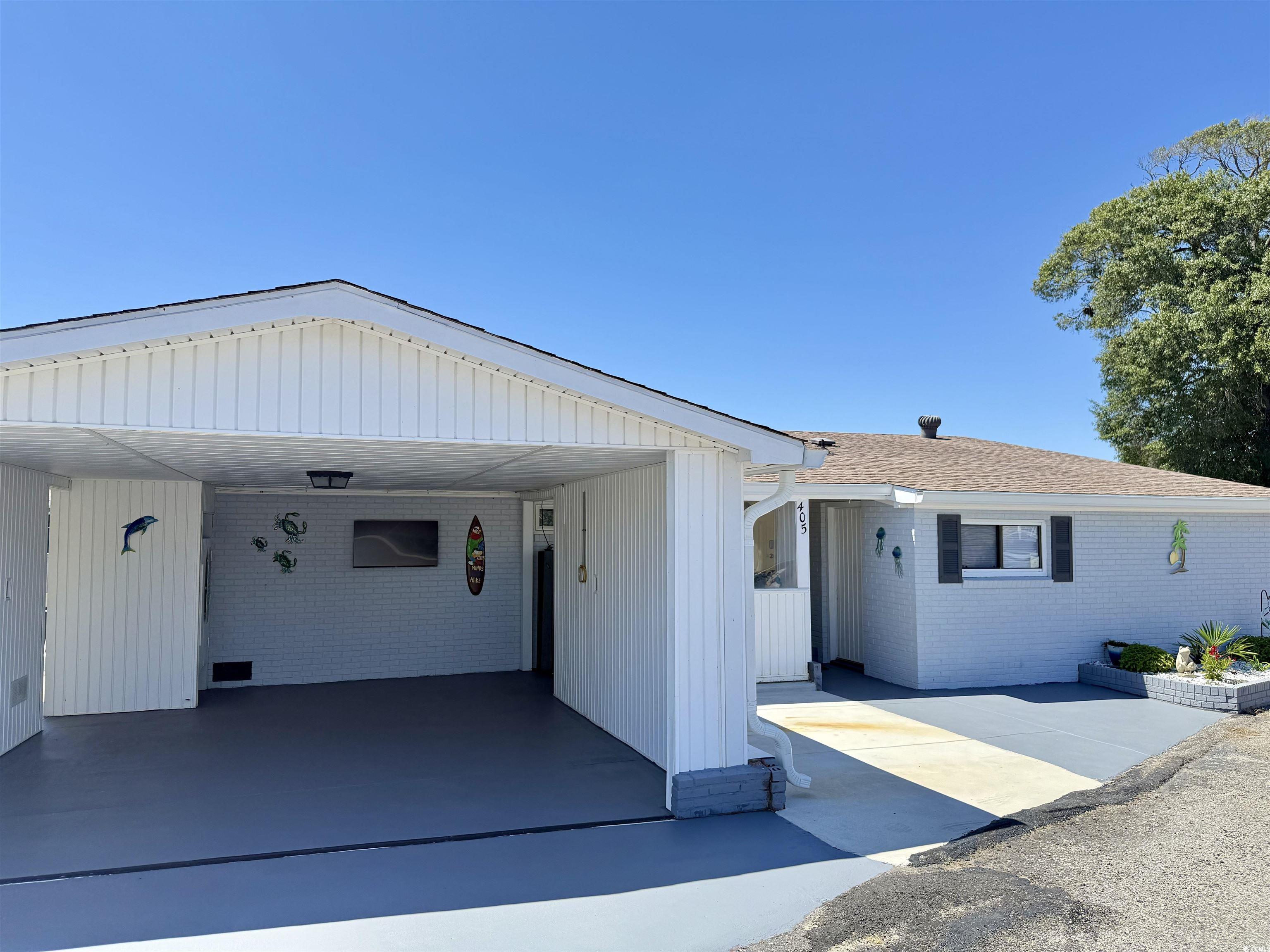 405 Twin Lakes Ct. Property Photo 25