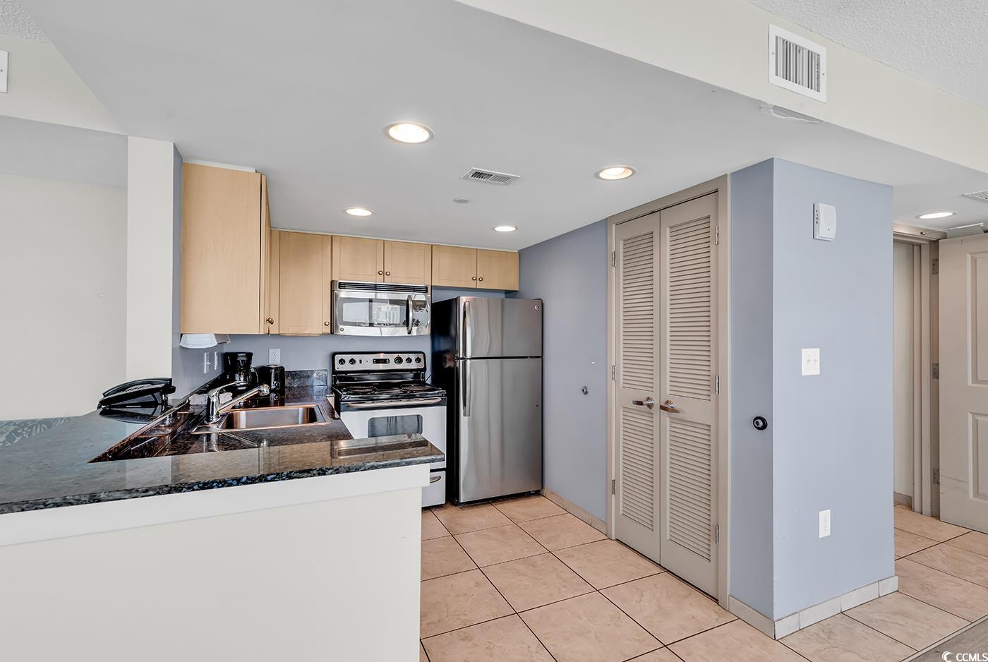 107 S Ocean Blvd. Property Photo 7