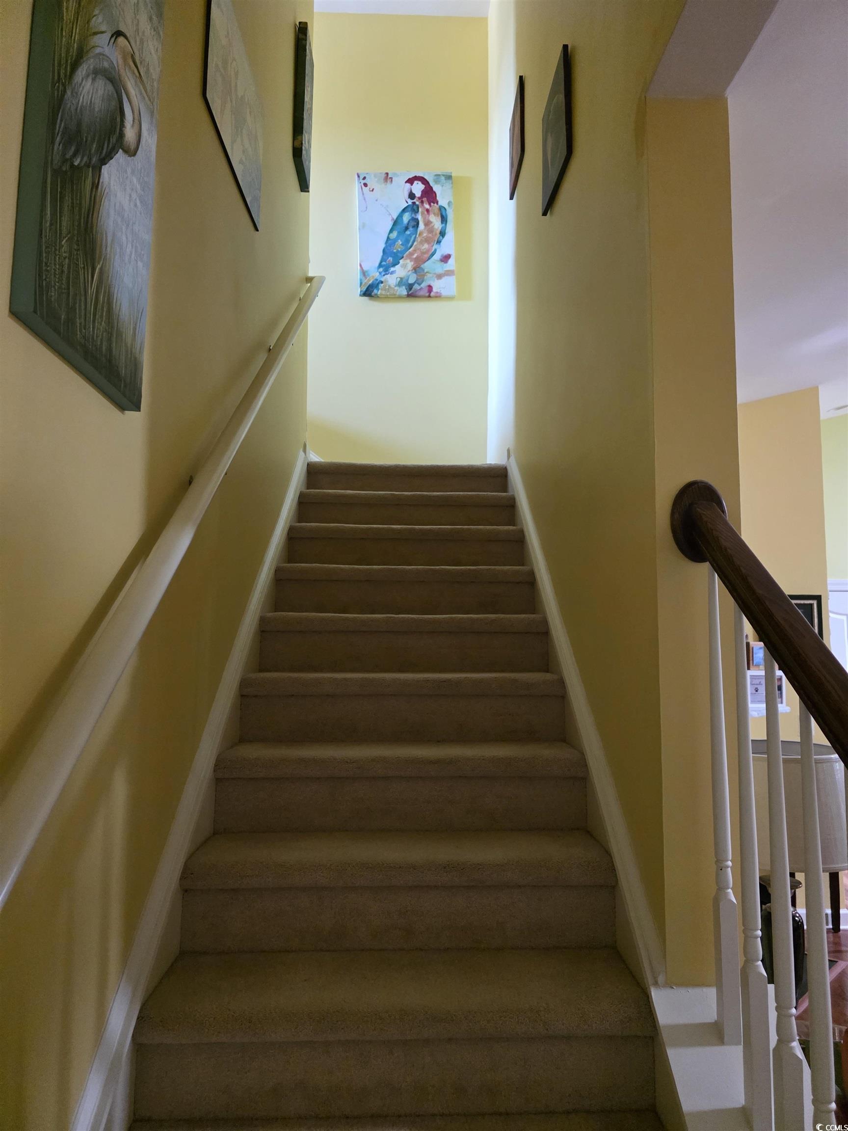 1575 Berkshire Ave. Property Photo 5