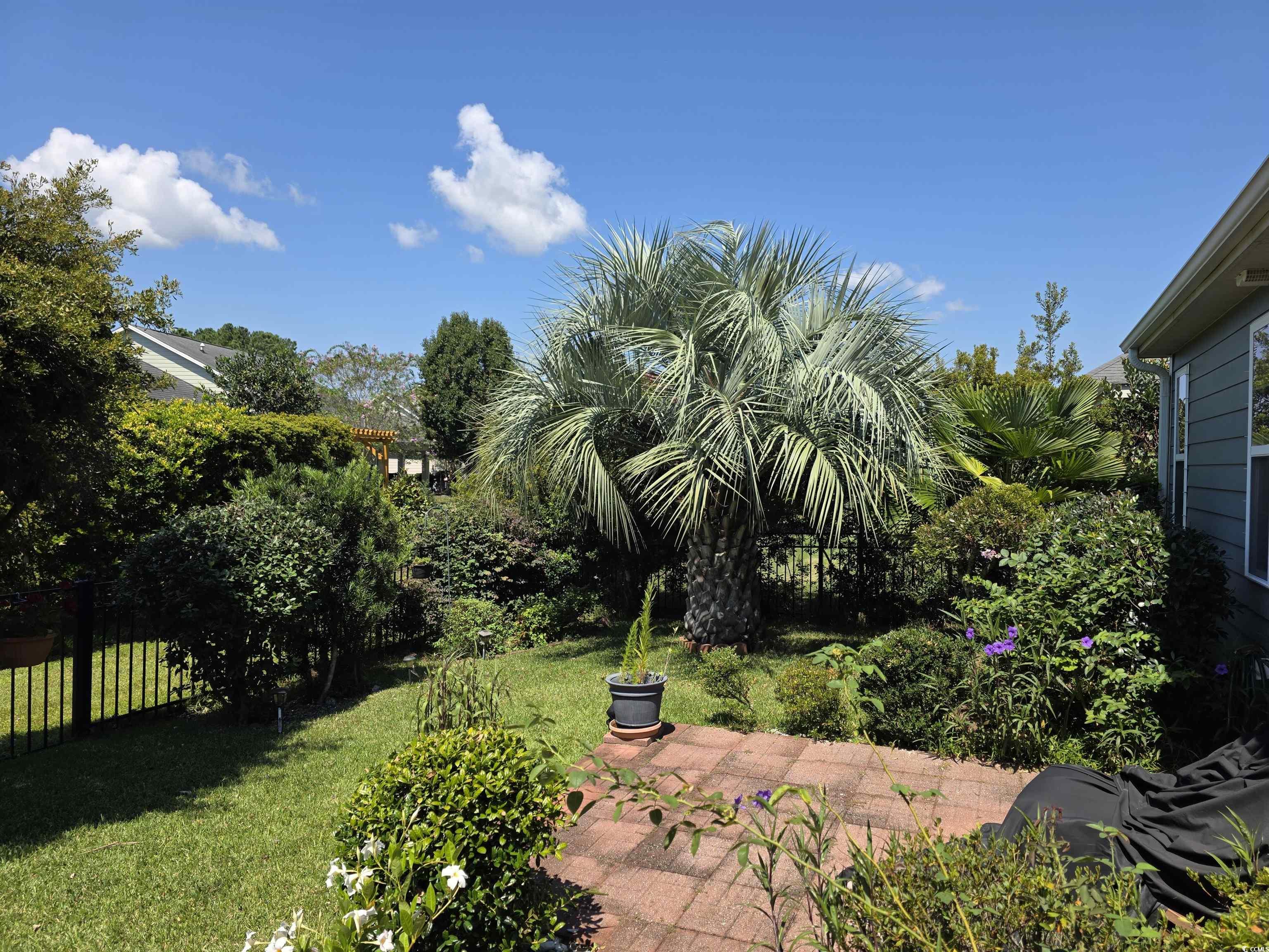 1575 Berkshire Ave. Property Photo 26