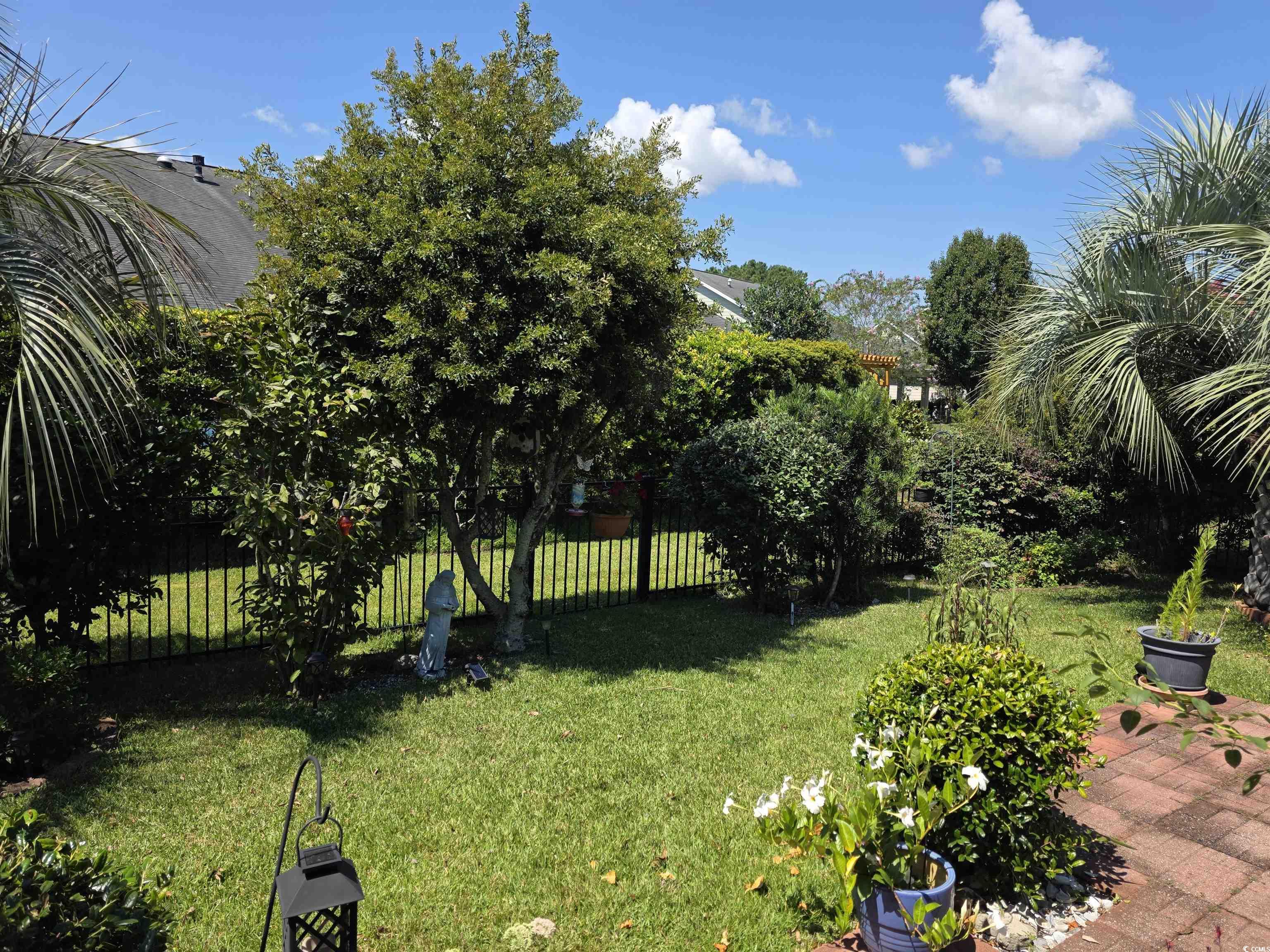 1575 Berkshire Ave. Property Photo 27