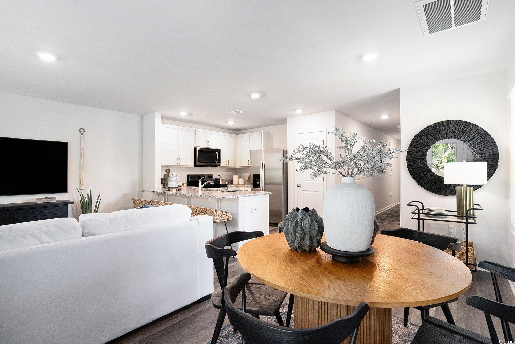 155 Harvest Gold Dr. Property Photo 8