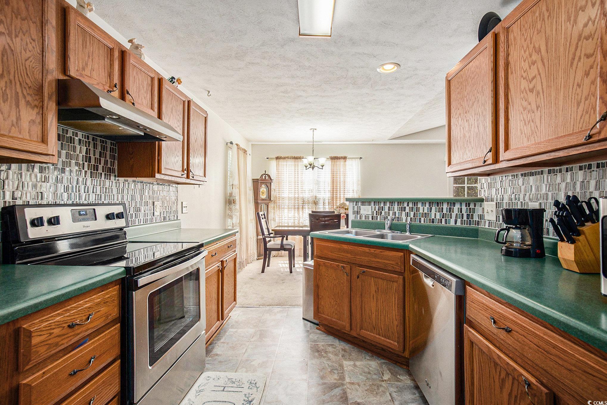 422 Sean River Rd. Property Photo 8