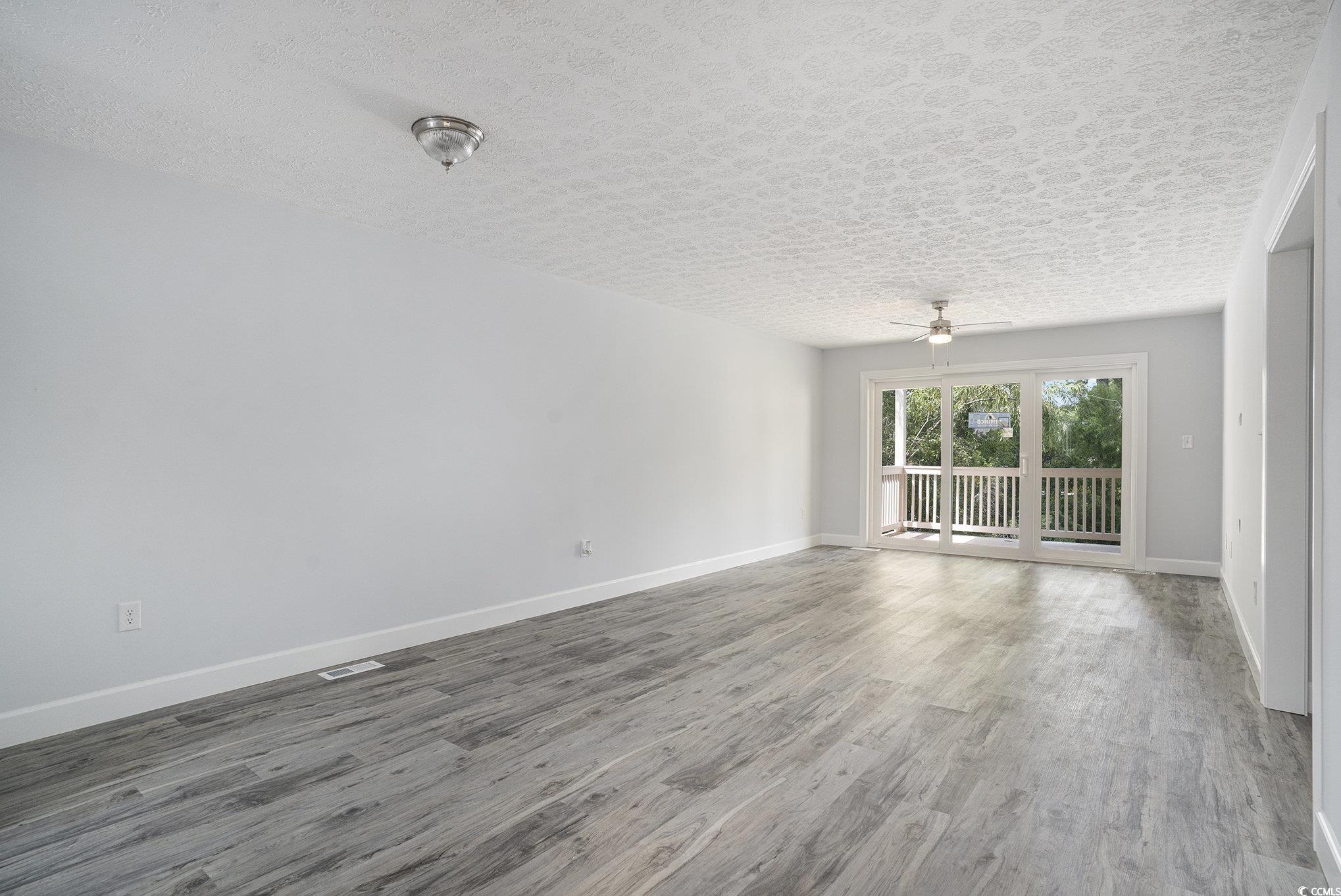 3015 Old Bryan Dr. Property Photo 4