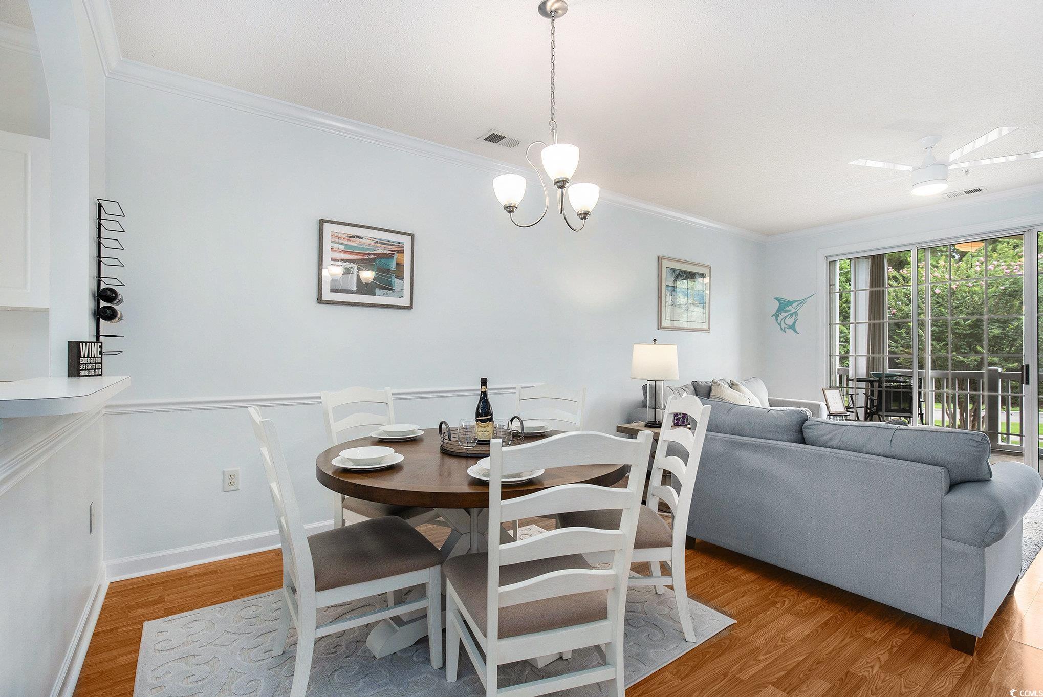 5825 Catalina Dr. Property Photo 6