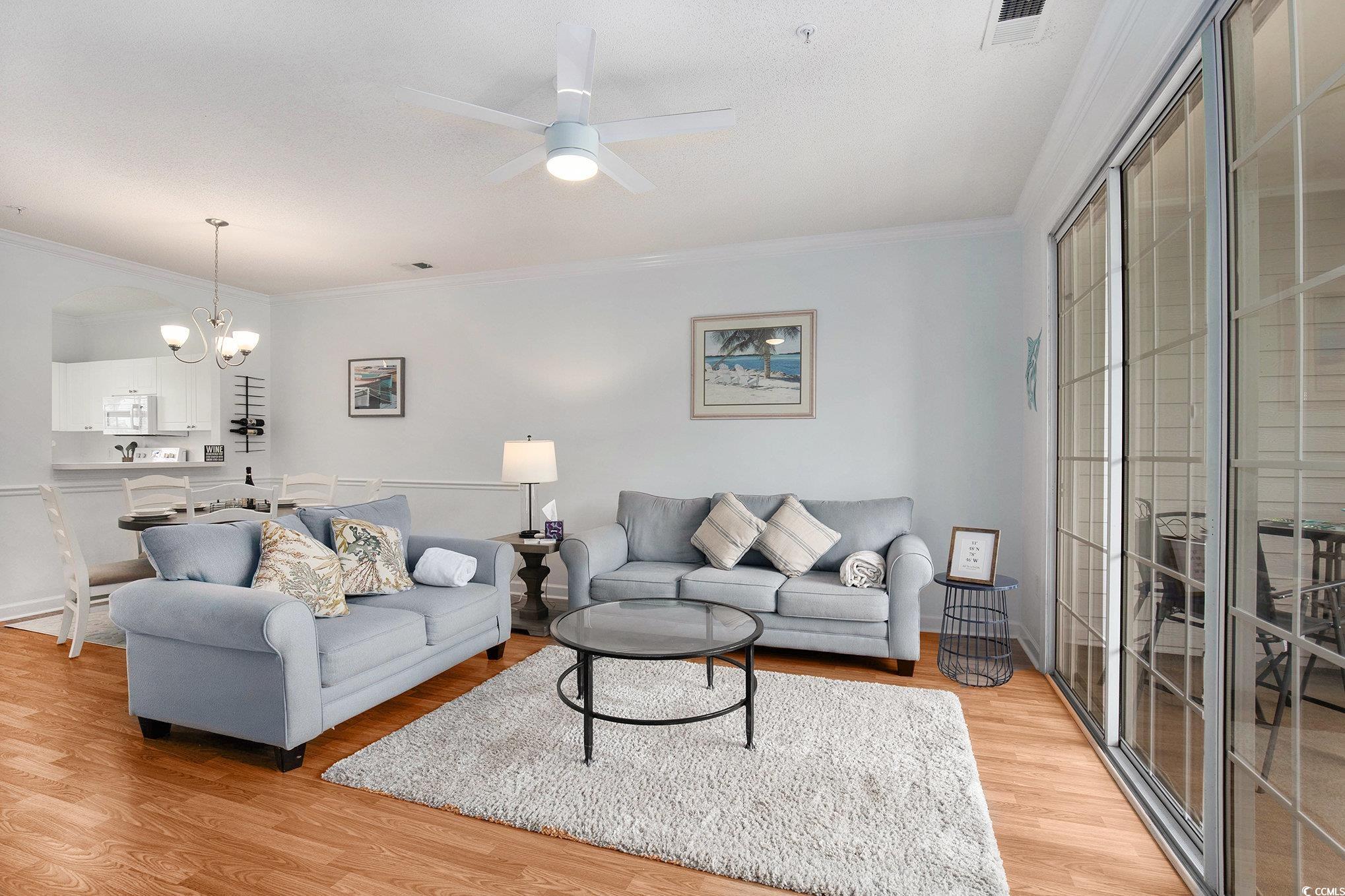 5825 Catalina Dr. Property Photo 8