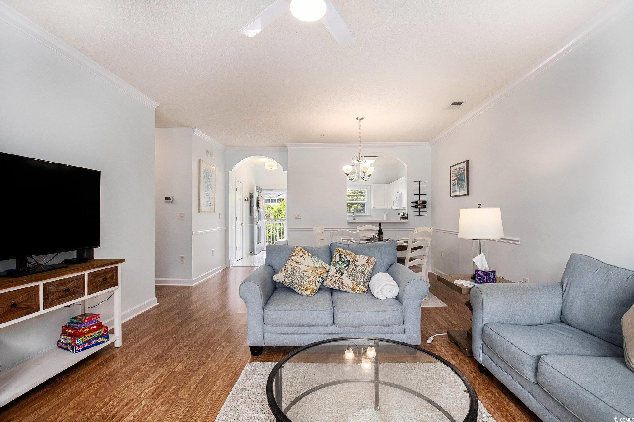 5825 Catalina Dr. Property Photo 9