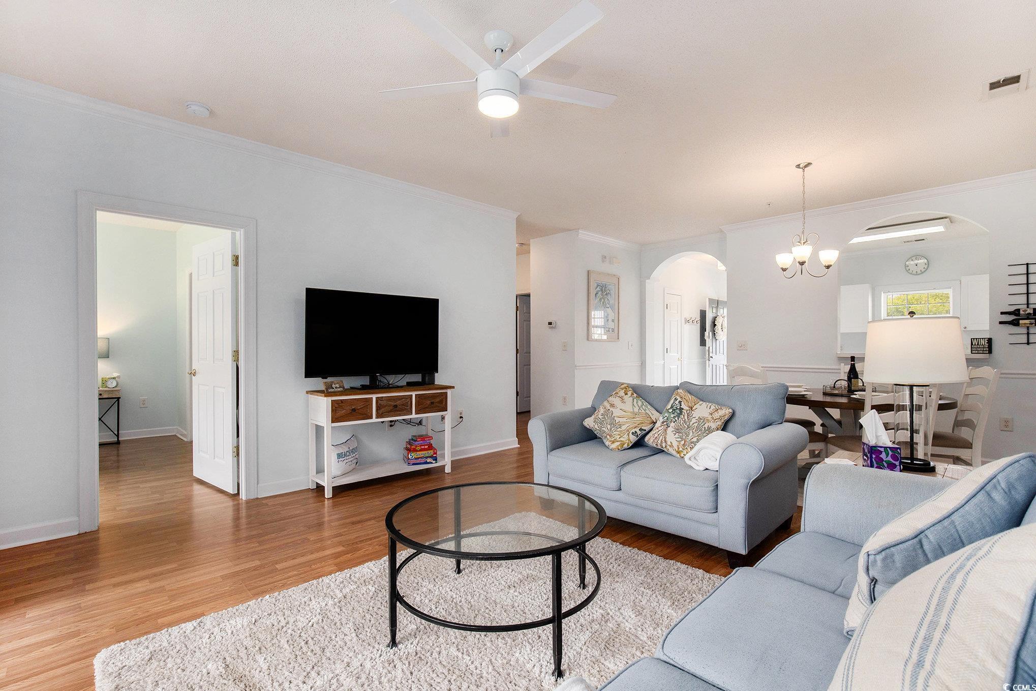 5825 Catalina Dr. Property Photo 10