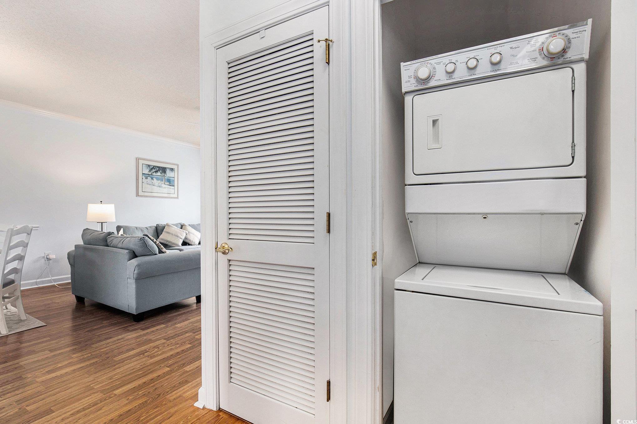 5825 Catalina Dr. Property Photo 11