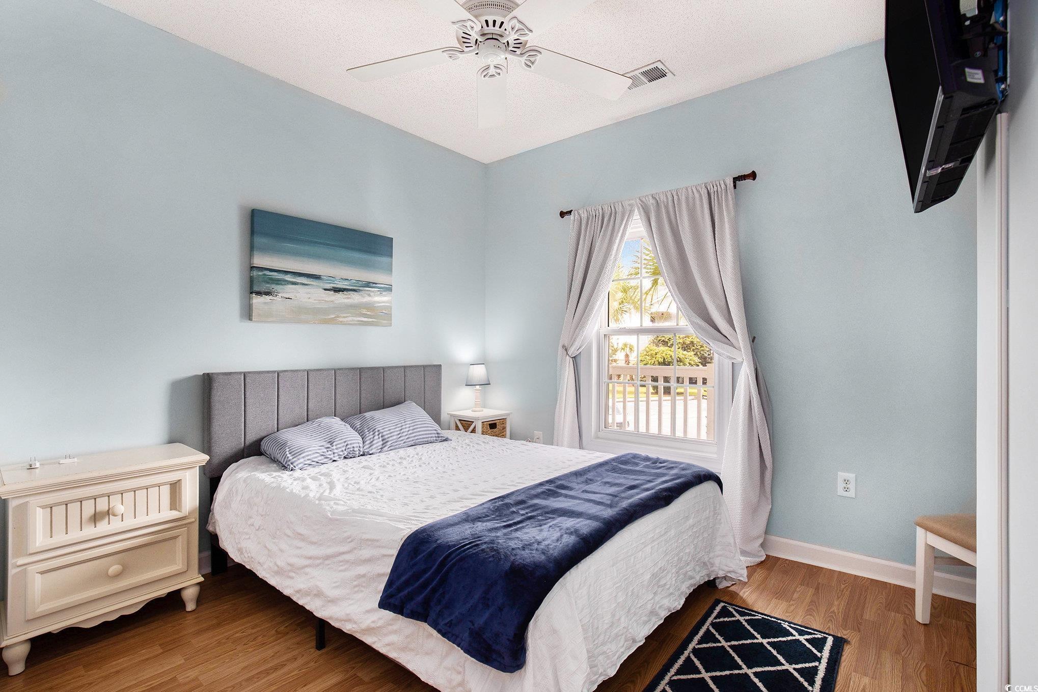 5825 Catalina Dr. Property Photo 17