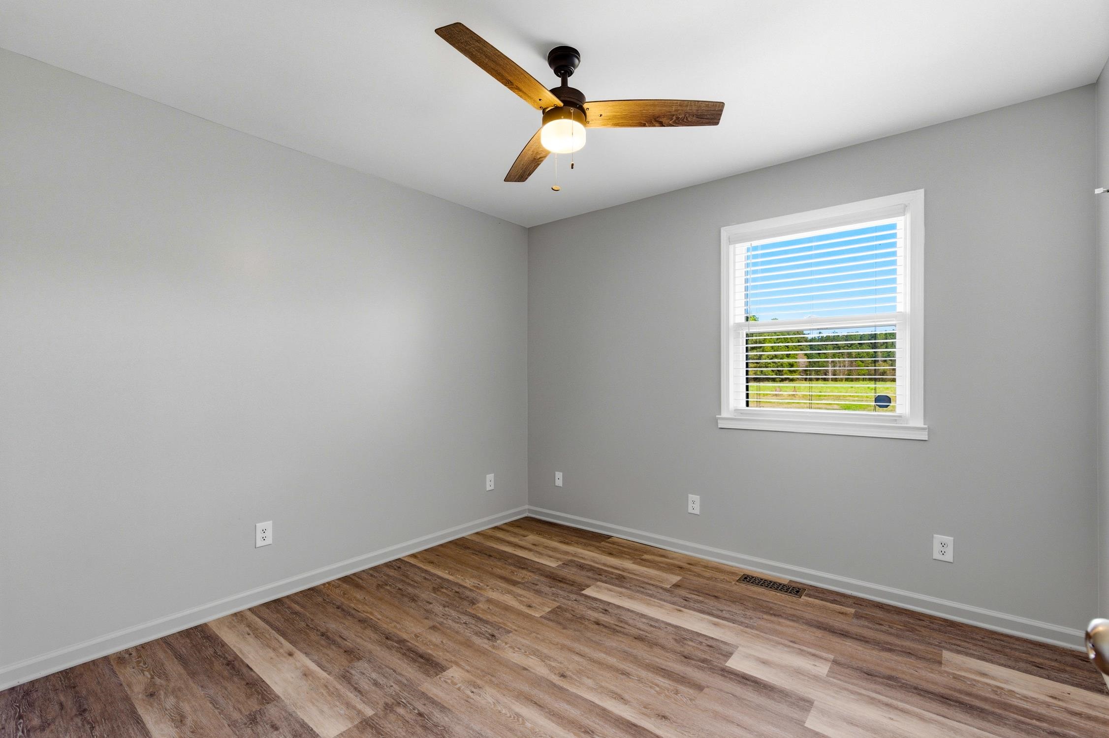 2851 Highway 984 Property Photo 26